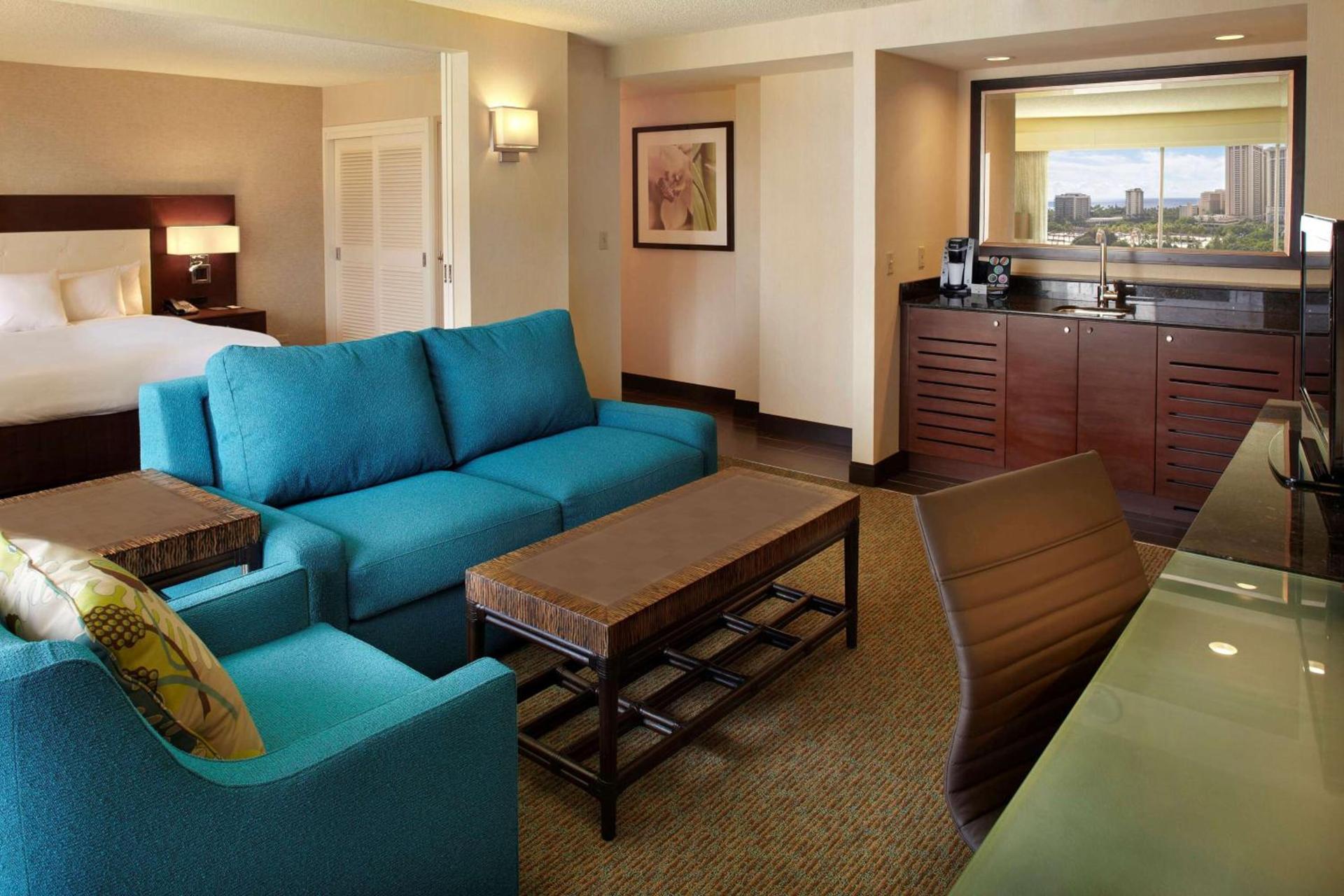 DoubleTree by Hilton Alana - Waikiki Beach photo 9