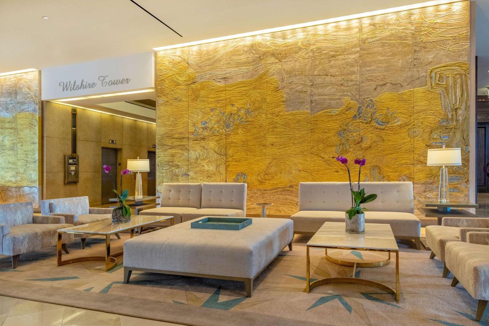 The Beverly Hilton photo 21