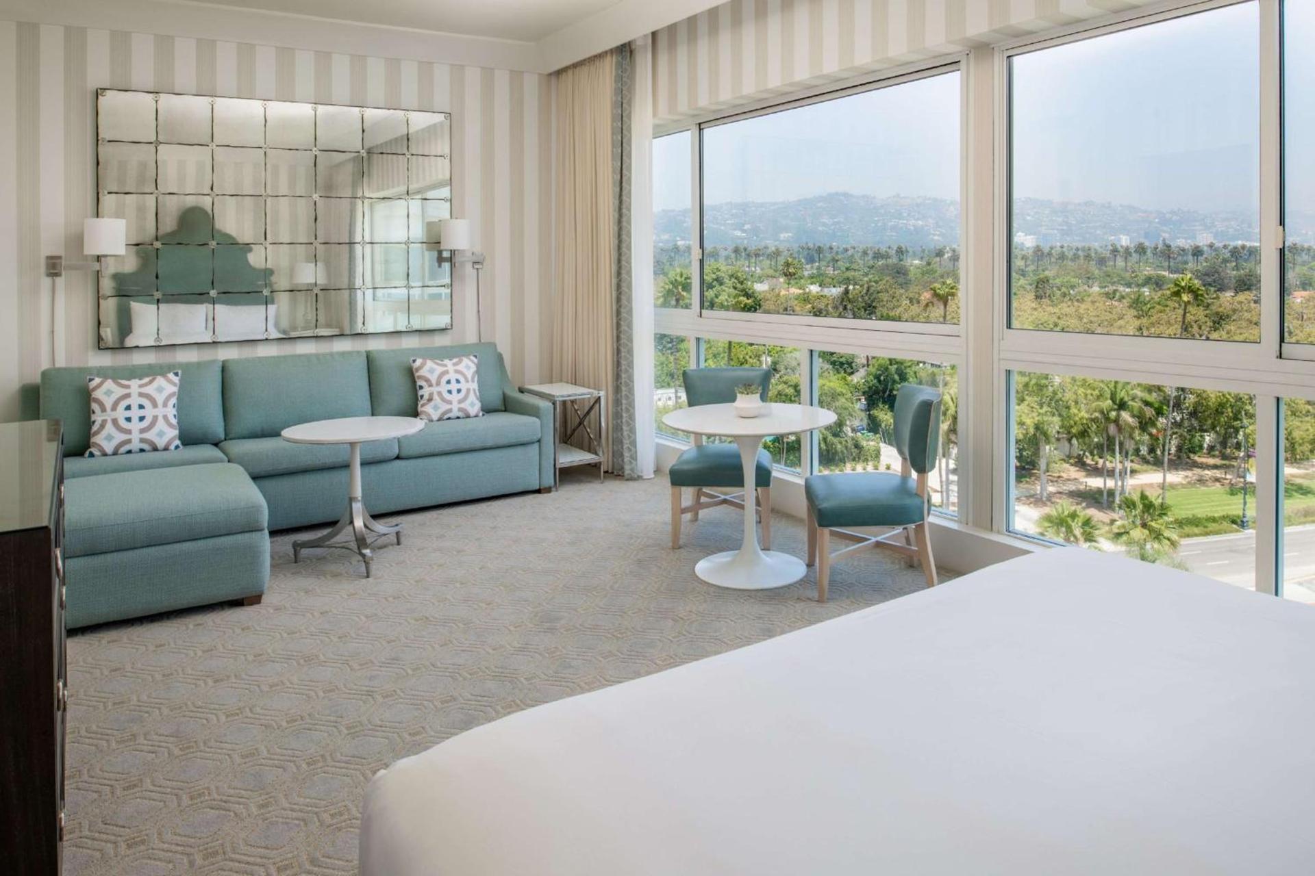 The Beverly Hilton photo 82
