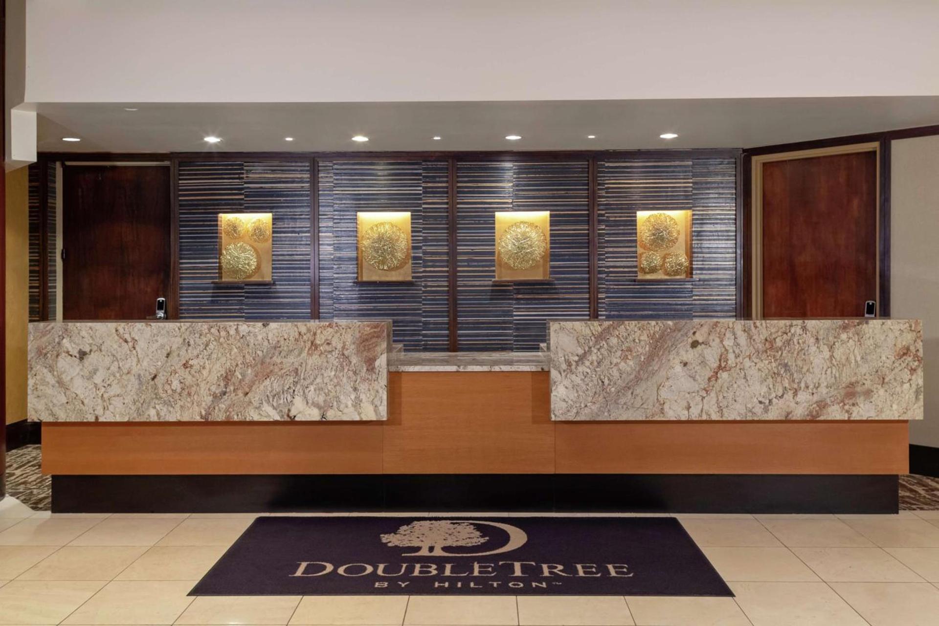DoubleTree by Hilton Kansas City - Overland Park photo 6