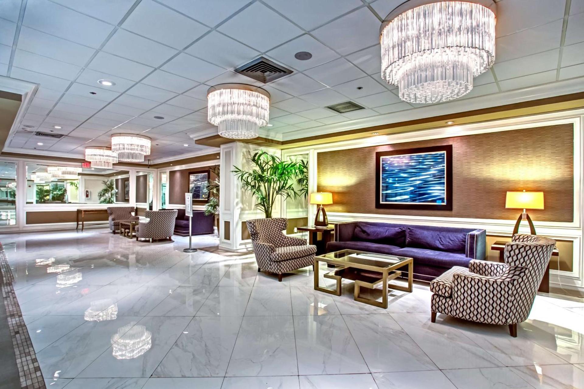 DoubleTree by Hilton Grand Hotel Biscayne Bay photo 6