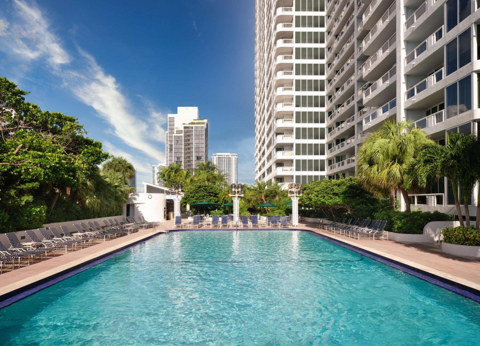 DoubleTree by Hilton Grand Hotel Biscayne Bay photo 9