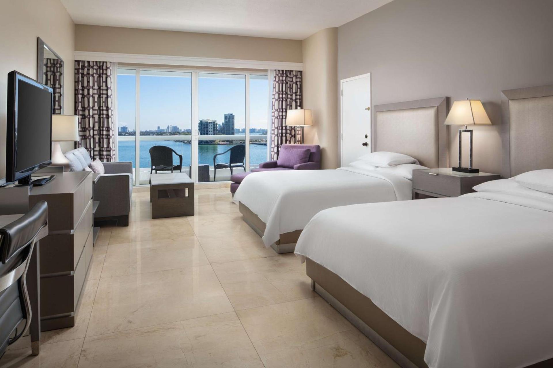 DoubleTree by Hilton Grand Hotel Biscayne Bay photo 47