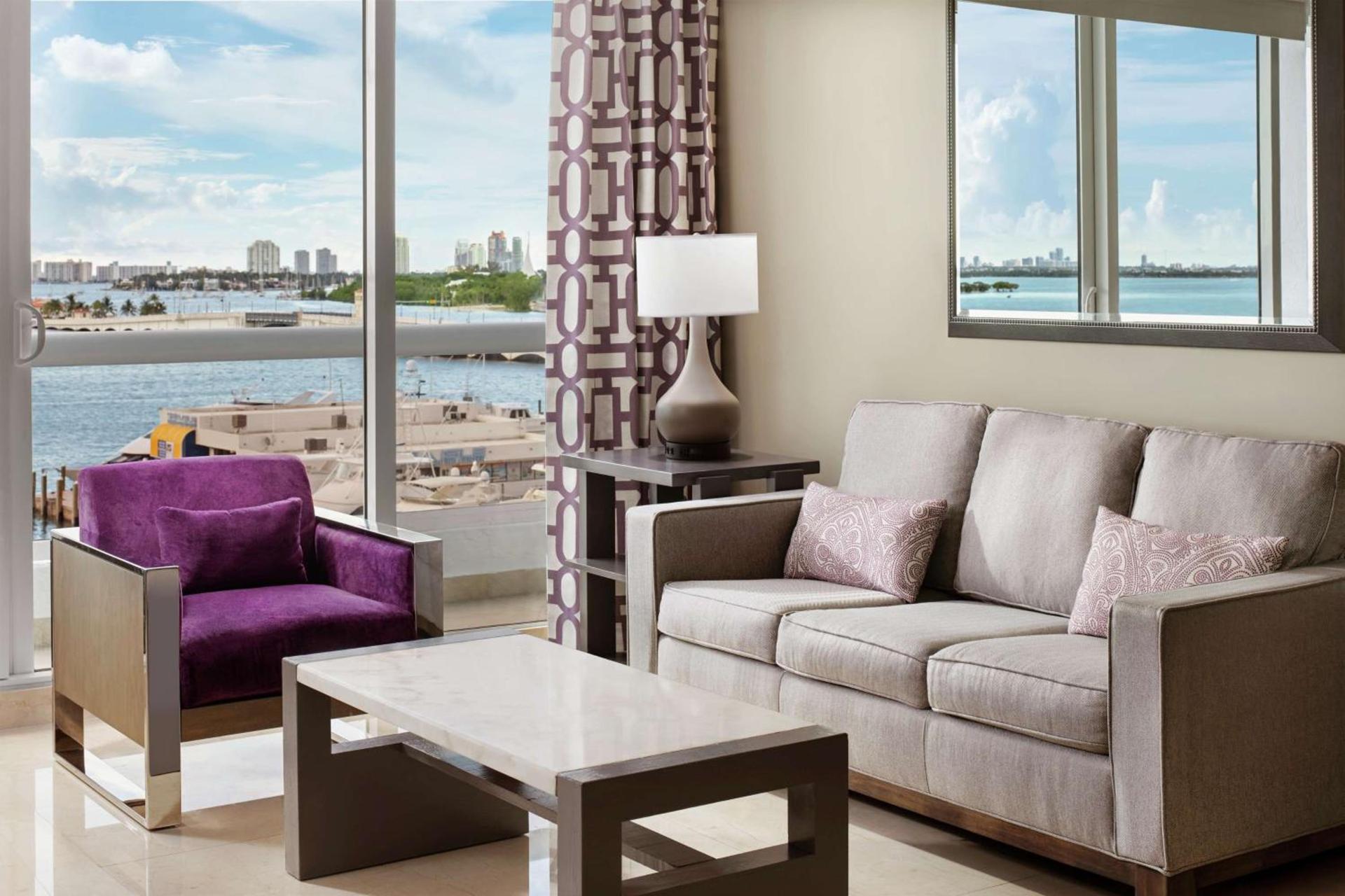 DoubleTree by Hilton Grand Hotel Biscayne Bay photo 55