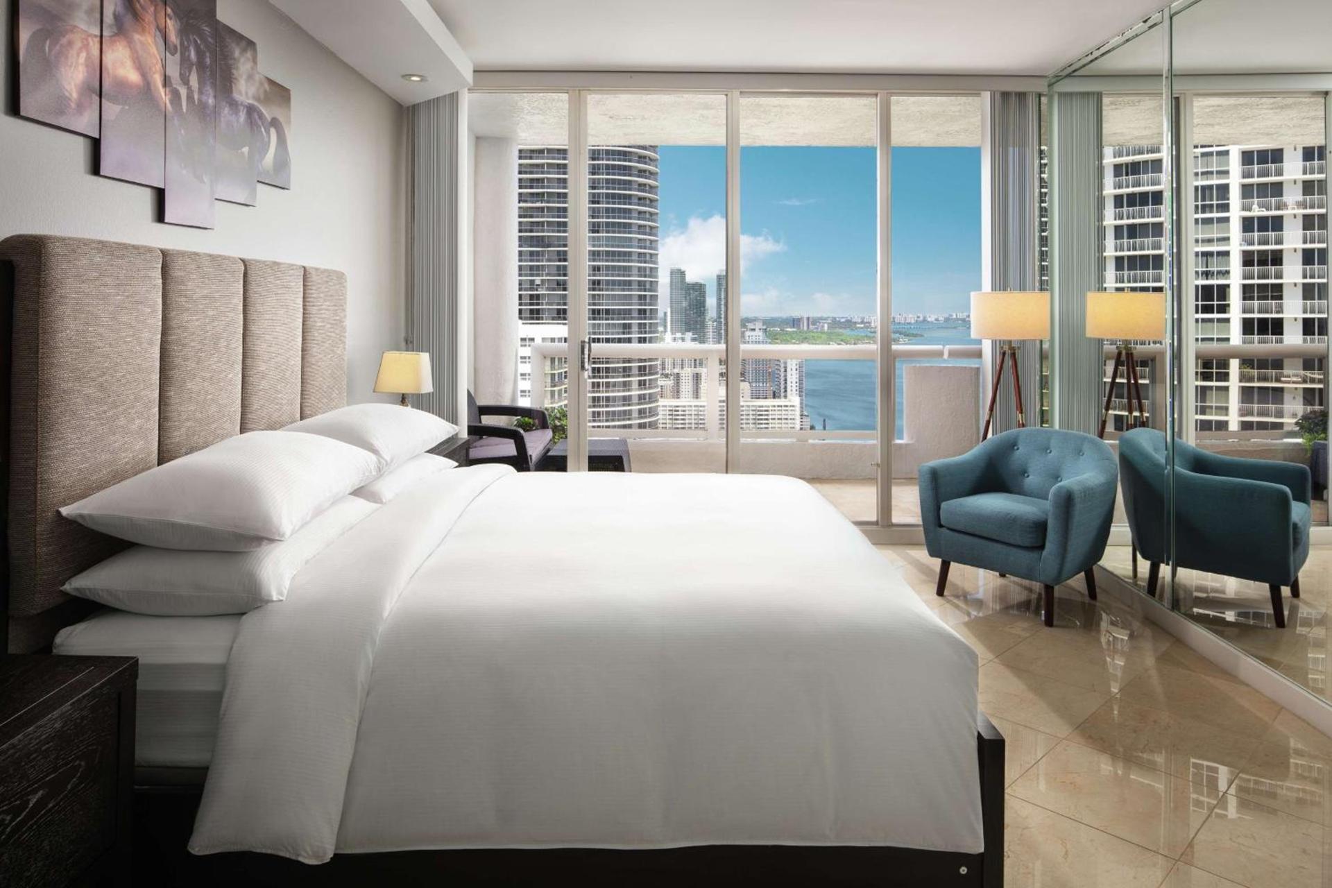 DoubleTree by Hilton Grand Hotel Biscayne Bay photo 64