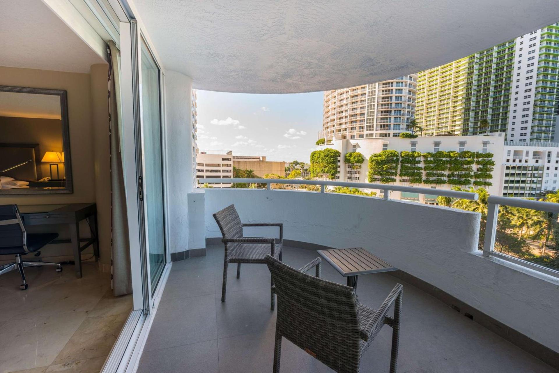 DoubleTree by Hilton Grand Hotel Biscayne Bay photo 66