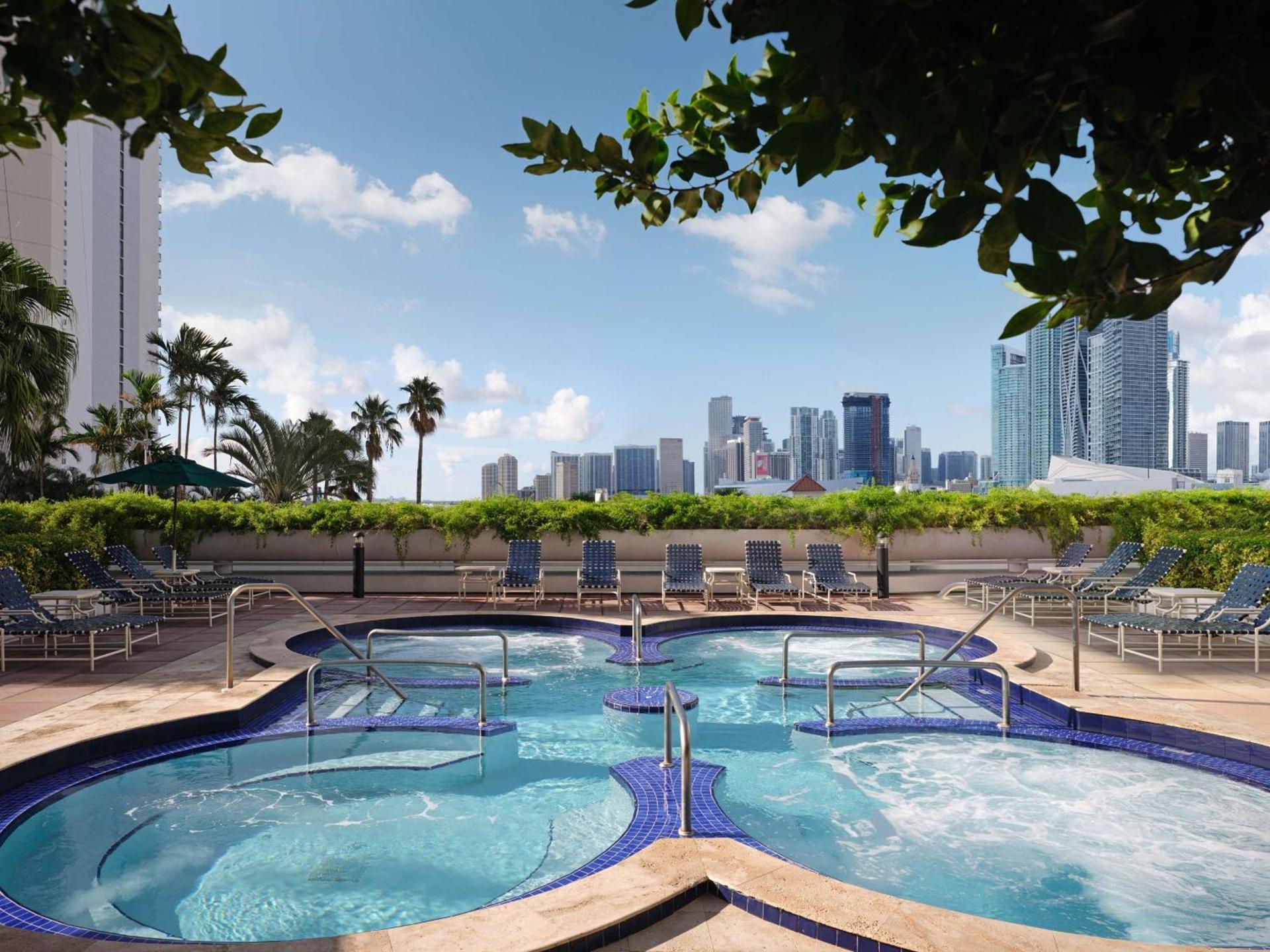 DoubleTree by Hilton Grand Hotel Biscayne Bay photo 91