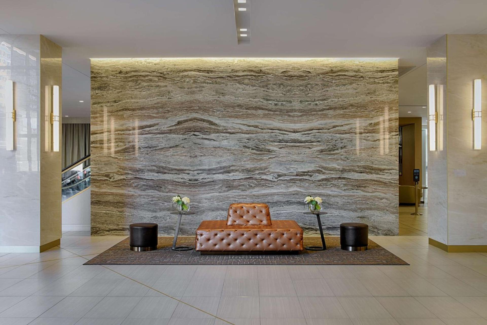Hilton Minneapolis photo 14