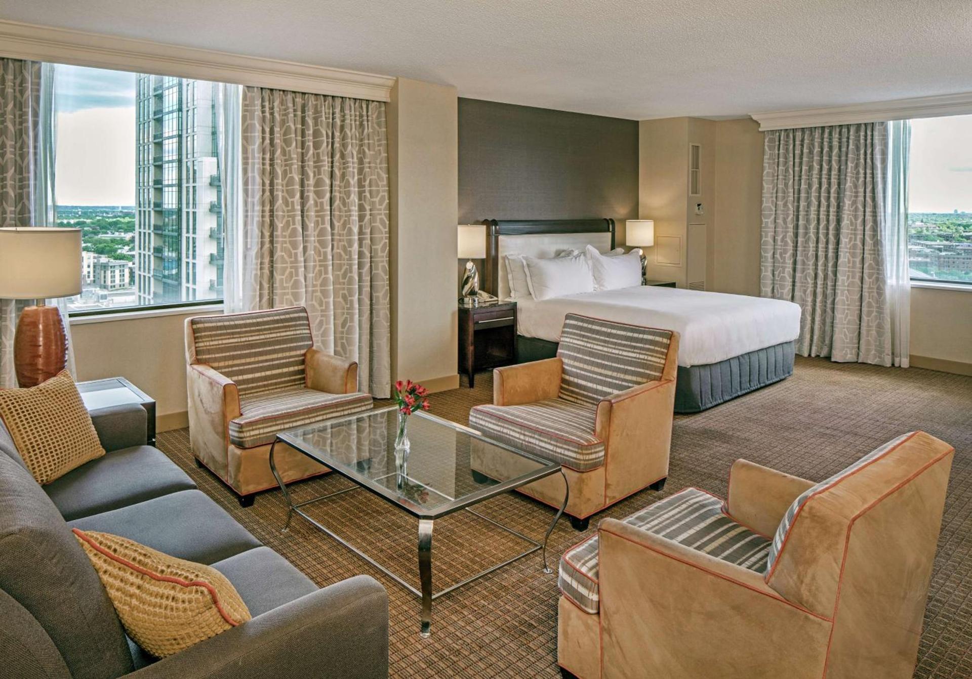 Hilton Minneapolis photo 29