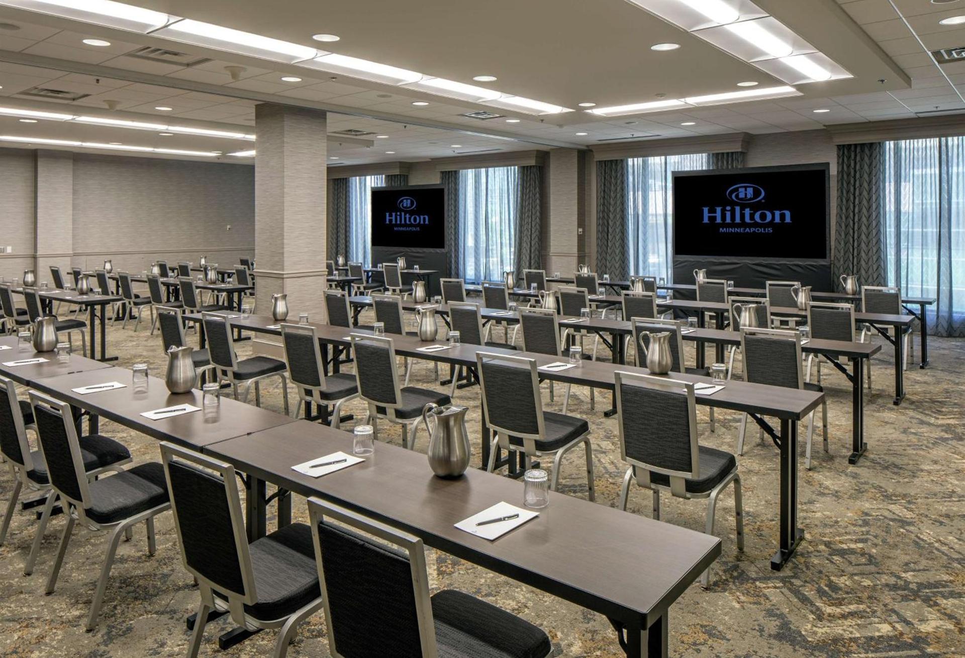 Hilton Minneapolis photo 53