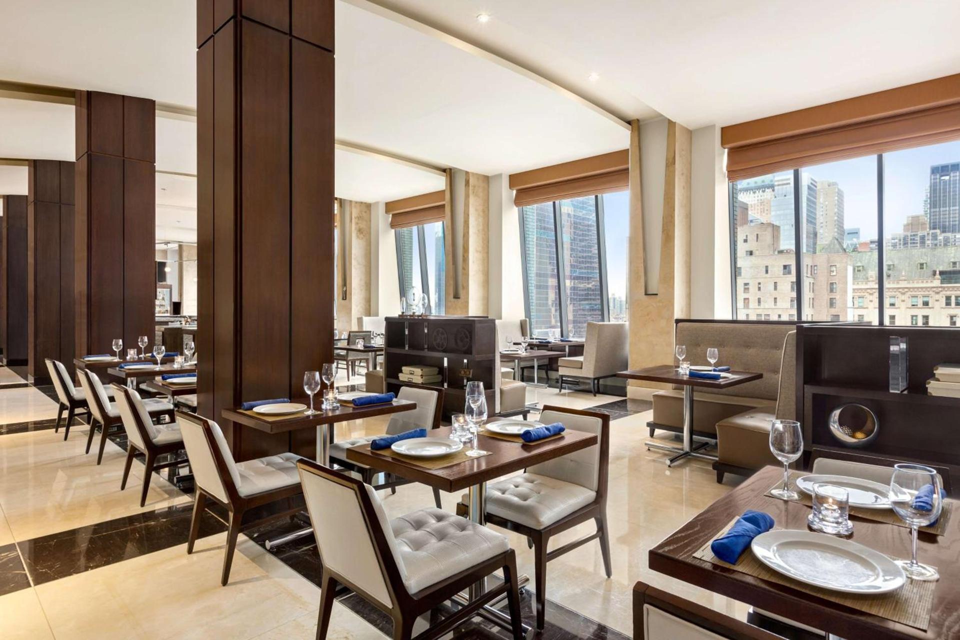 Hilton New York Times Square photo 14