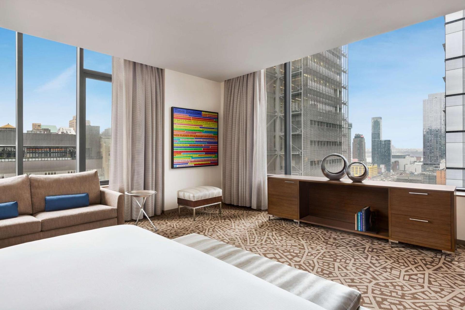 Hilton New York Times Square photo 26