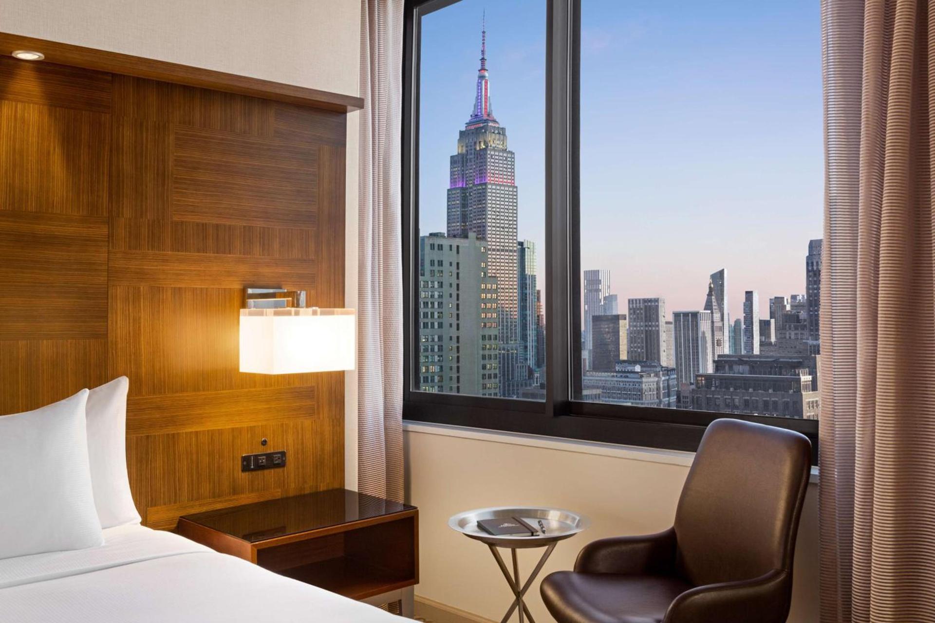 Hilton New York Times Square photo 32