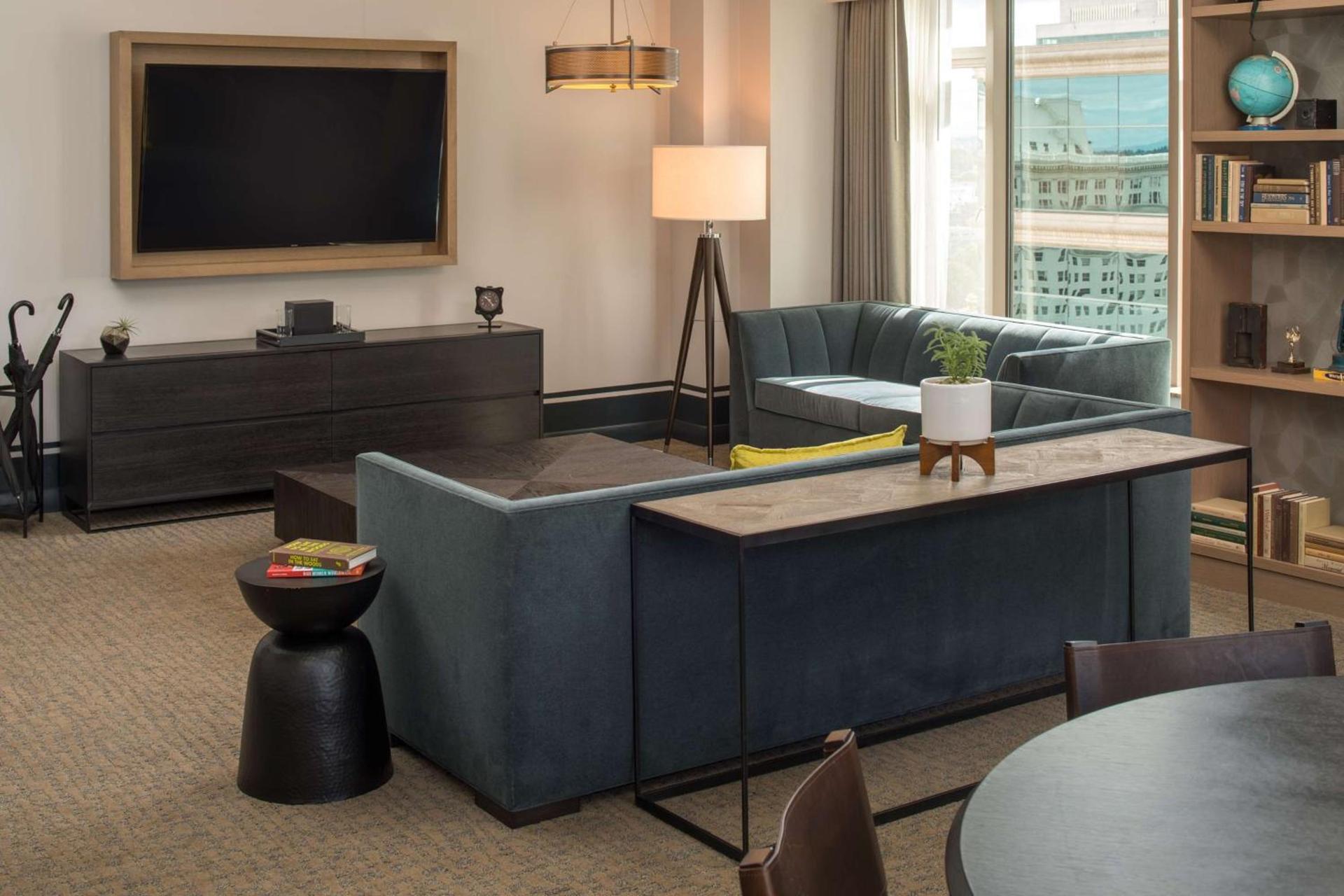 The Duniway Portland, A Hilton Hotel photo 36
