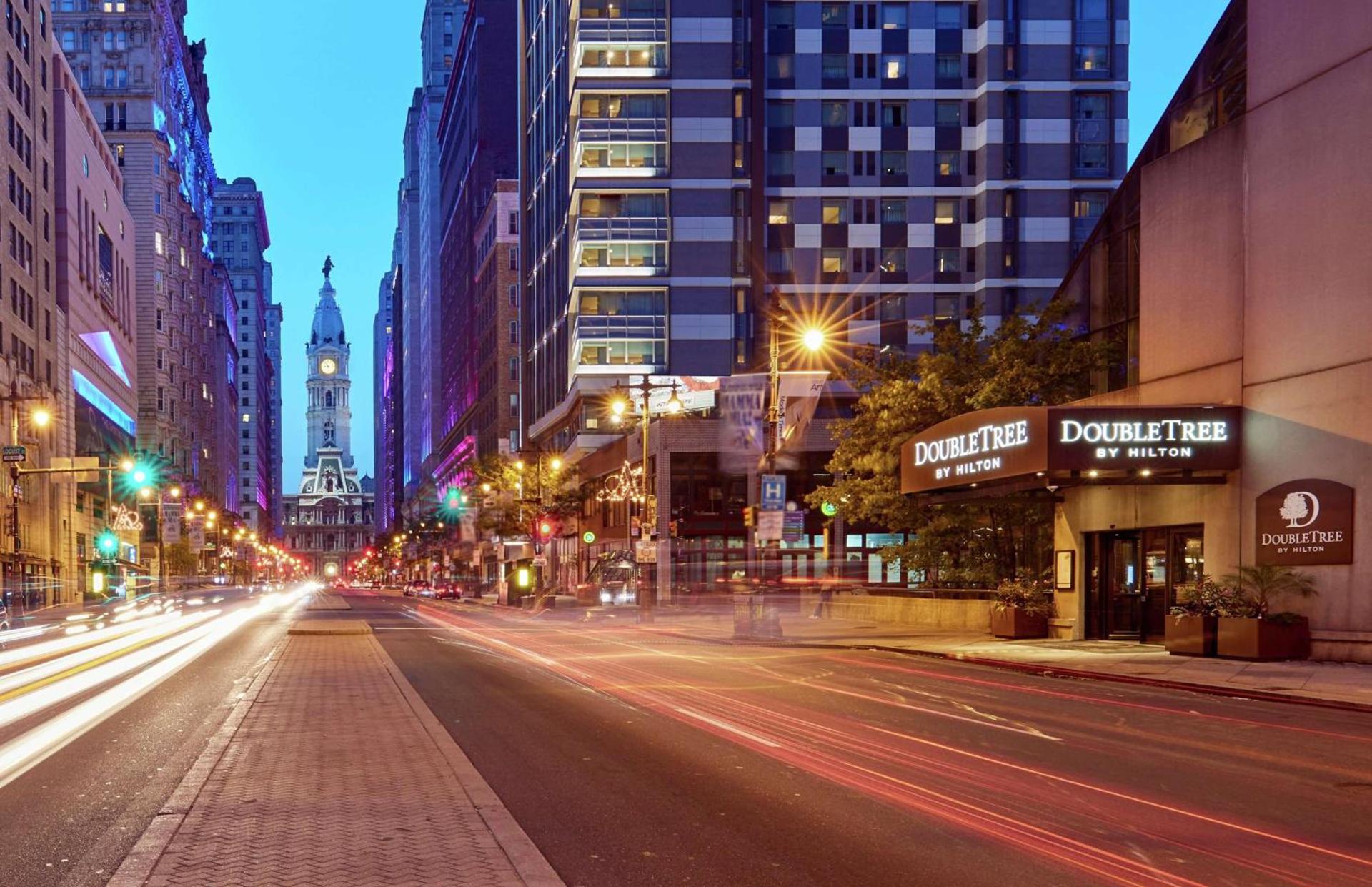 DoubleTree by Hilton Hotel Philadelphia Center City photo 1