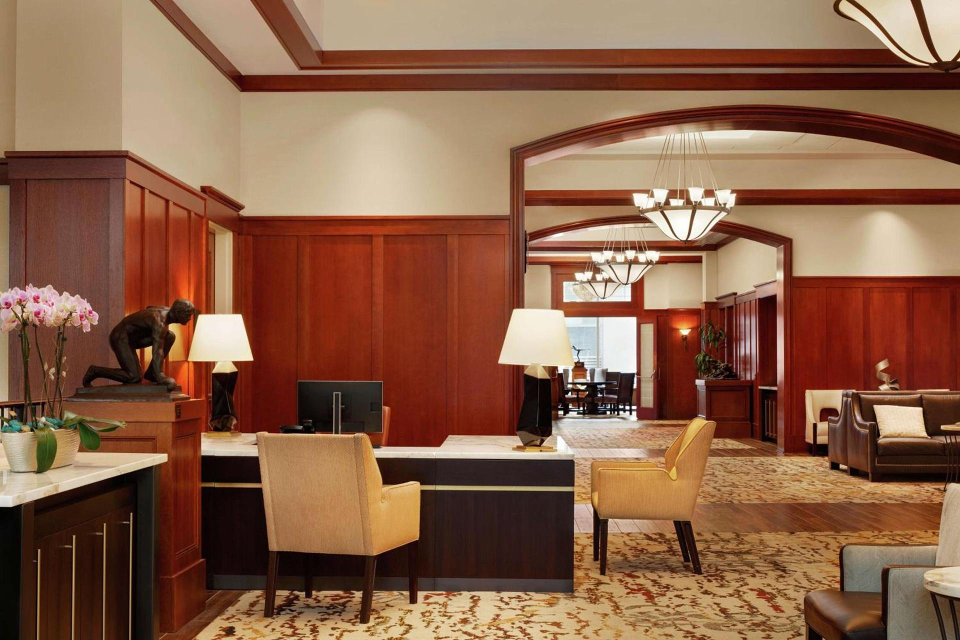 The Inn at Penn, A Hilton Hotel photo 6