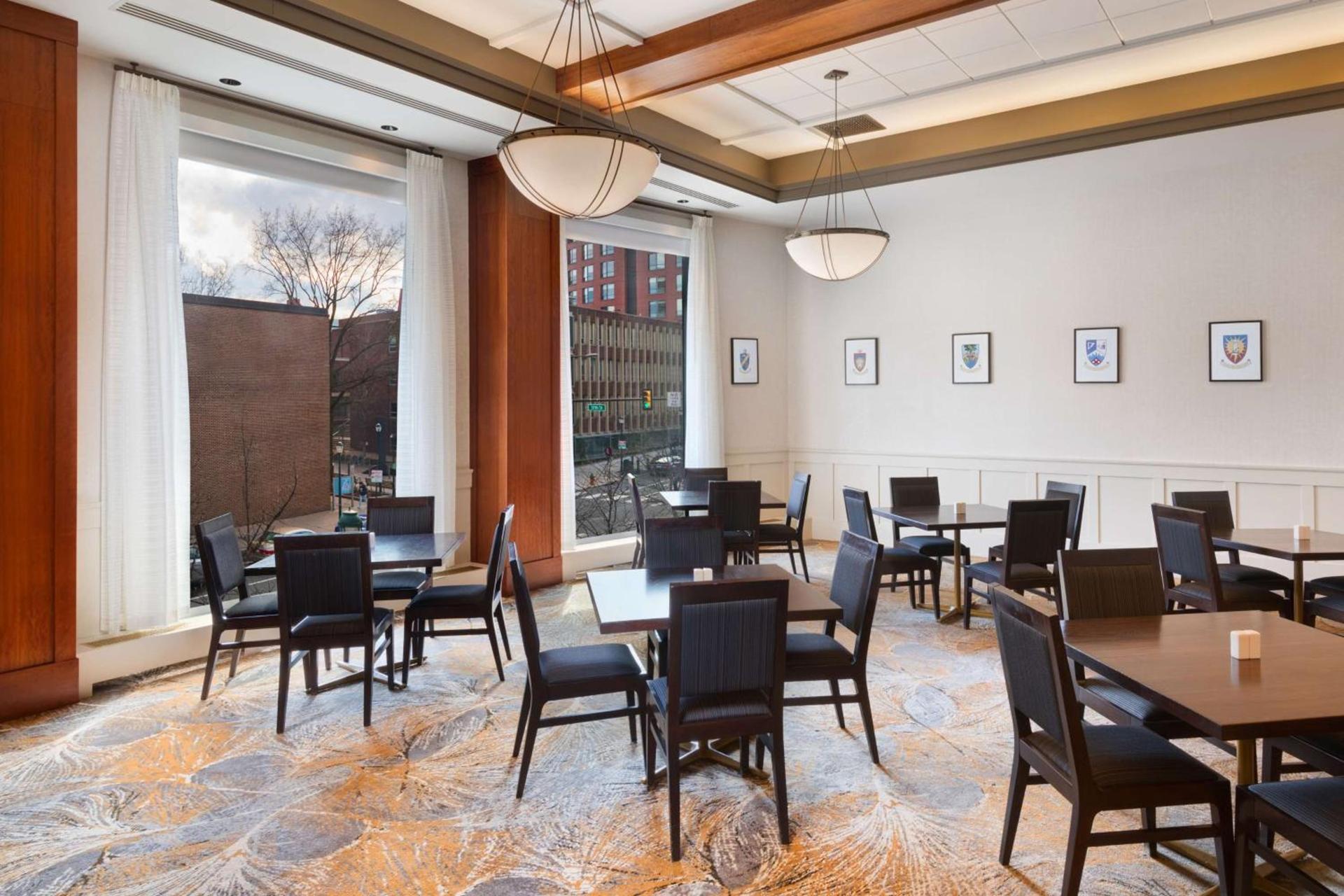 The Inn at Penn, A Hilton Hotel photo 10