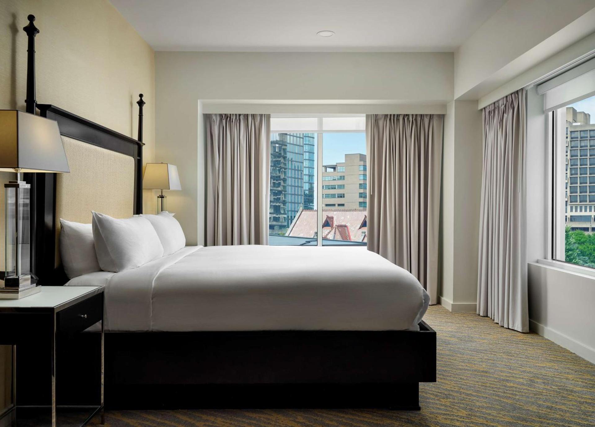 The Inn at Penn, A Hilton Hotel photo 20