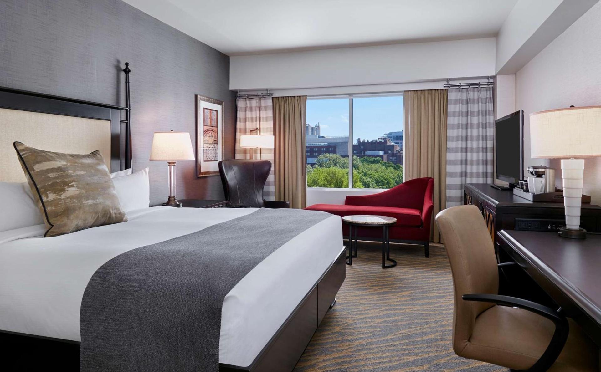 The Inn at Penn, A Hilton Hotel photo 32