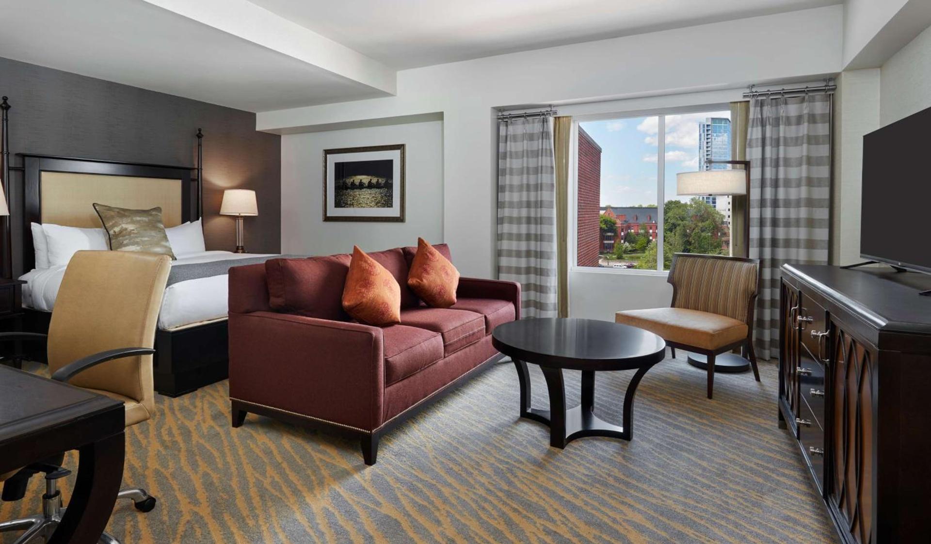 The Inn at Penn, A Hilton Hotel photo 33