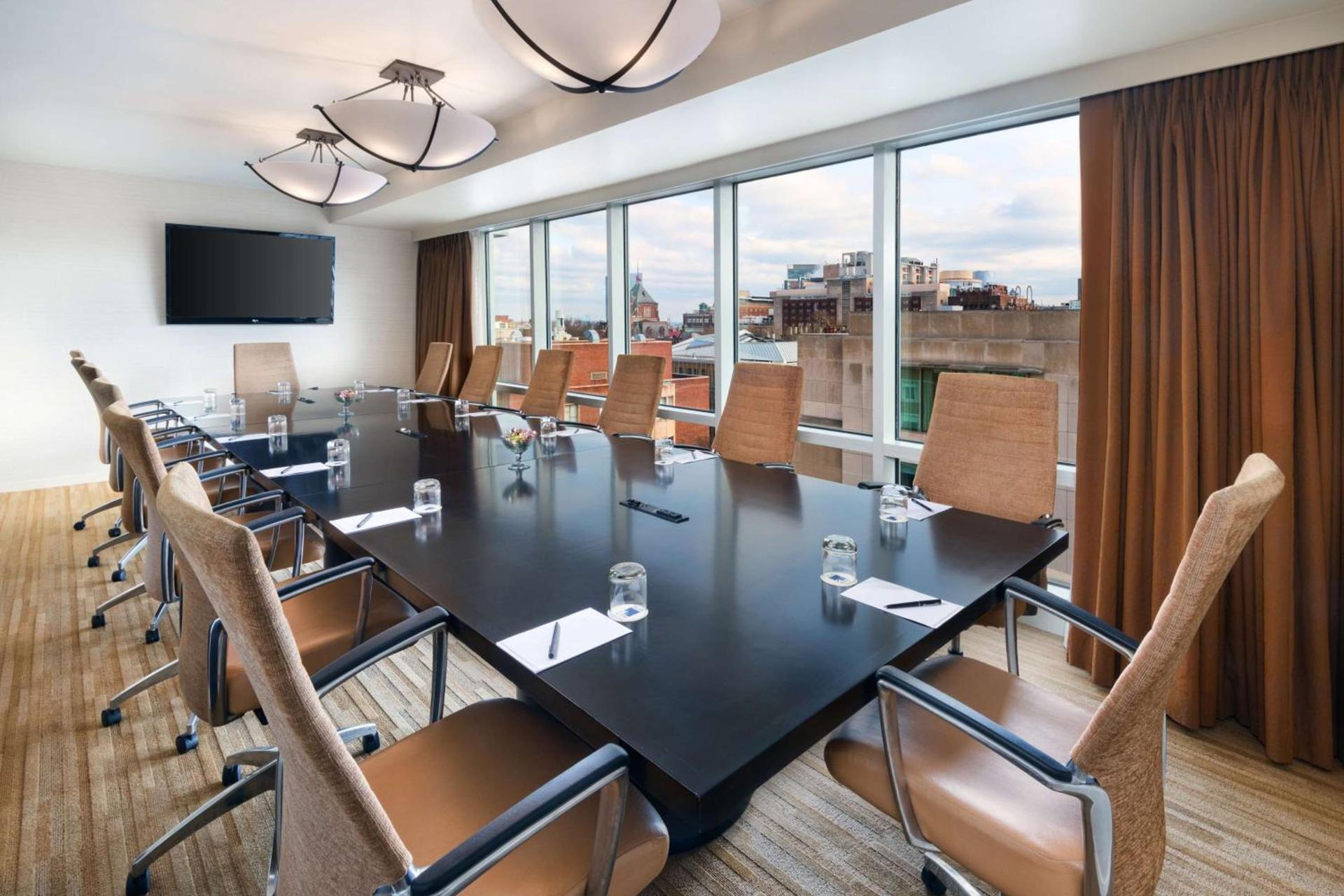The Inn at Penn, A Hilton Hotel photo 47
