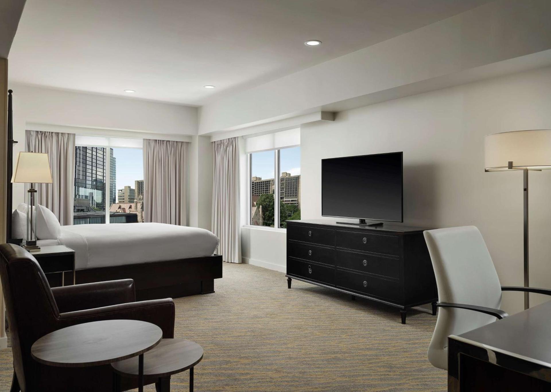 The Inn at Penn, A Hilton Hotel photo 57