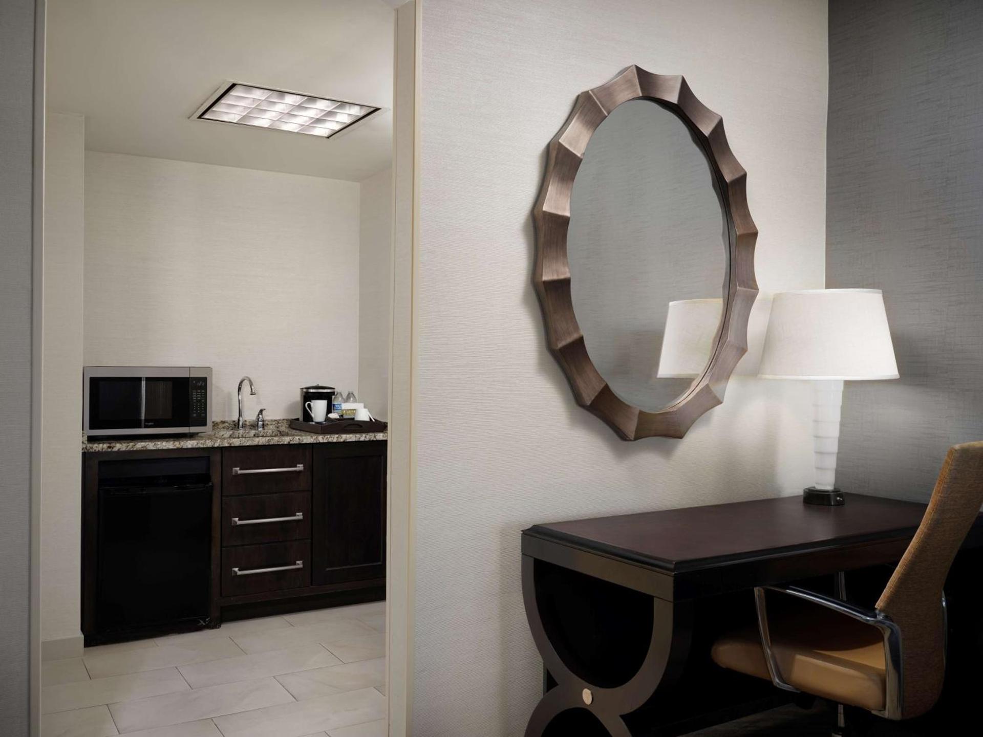 The Inn at Penn, A Hilton Hotel photo 39