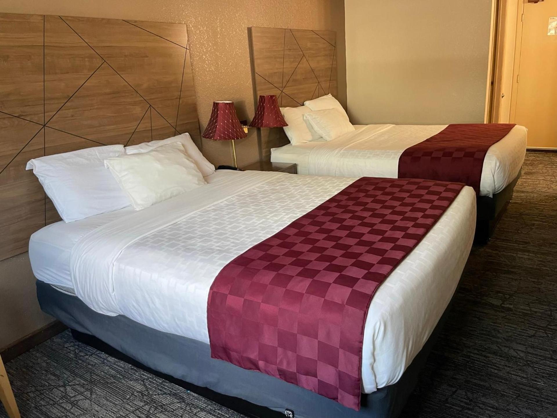 Americas Best Value Inn Lynnwood photo 10