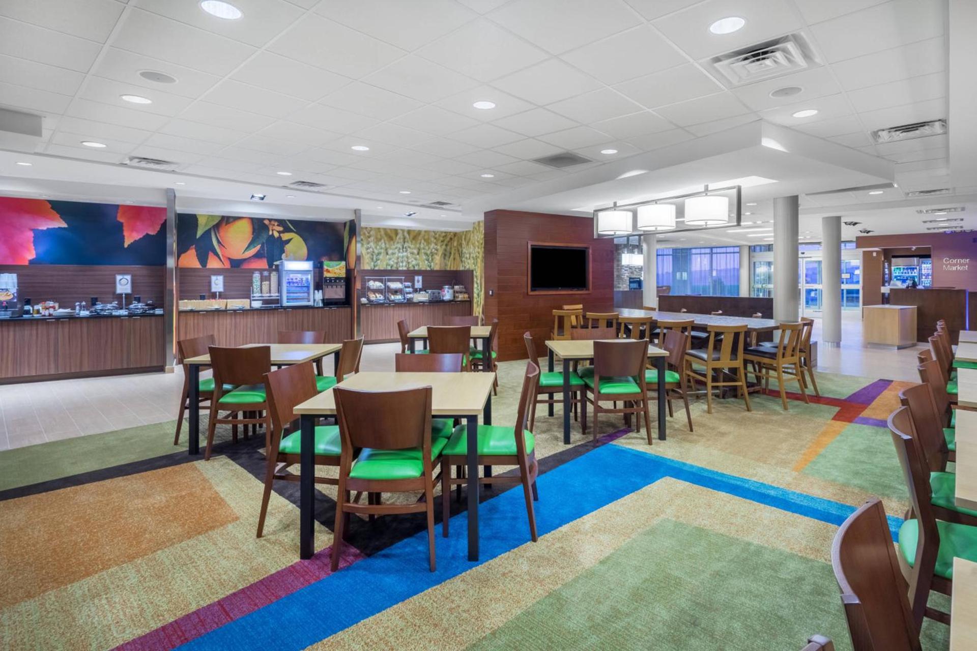 Fairfield Inn & Suites by Marriott Bloomsburg photo 14