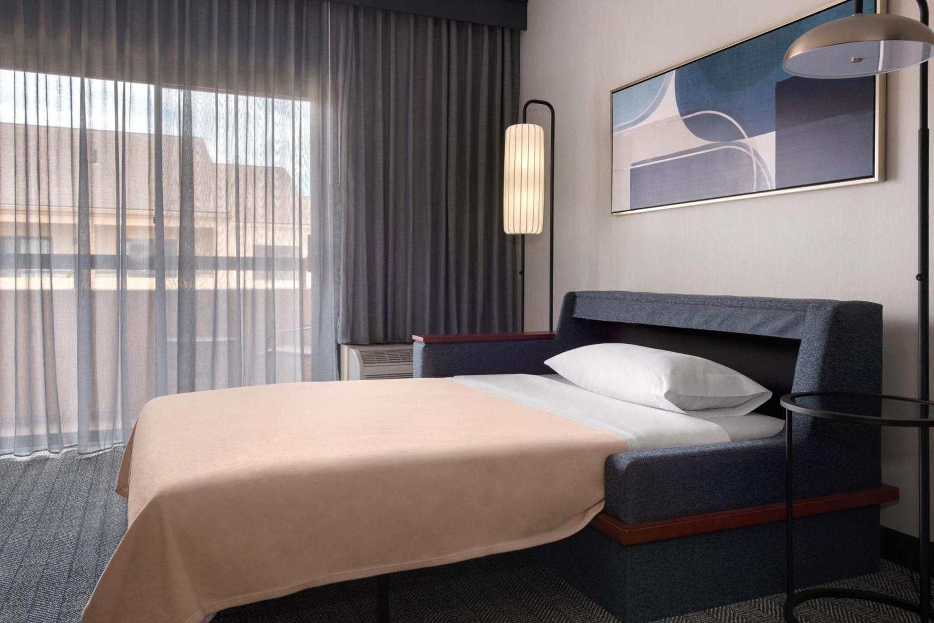 Courtyard by Marriott New Haven Wallingford photo 8