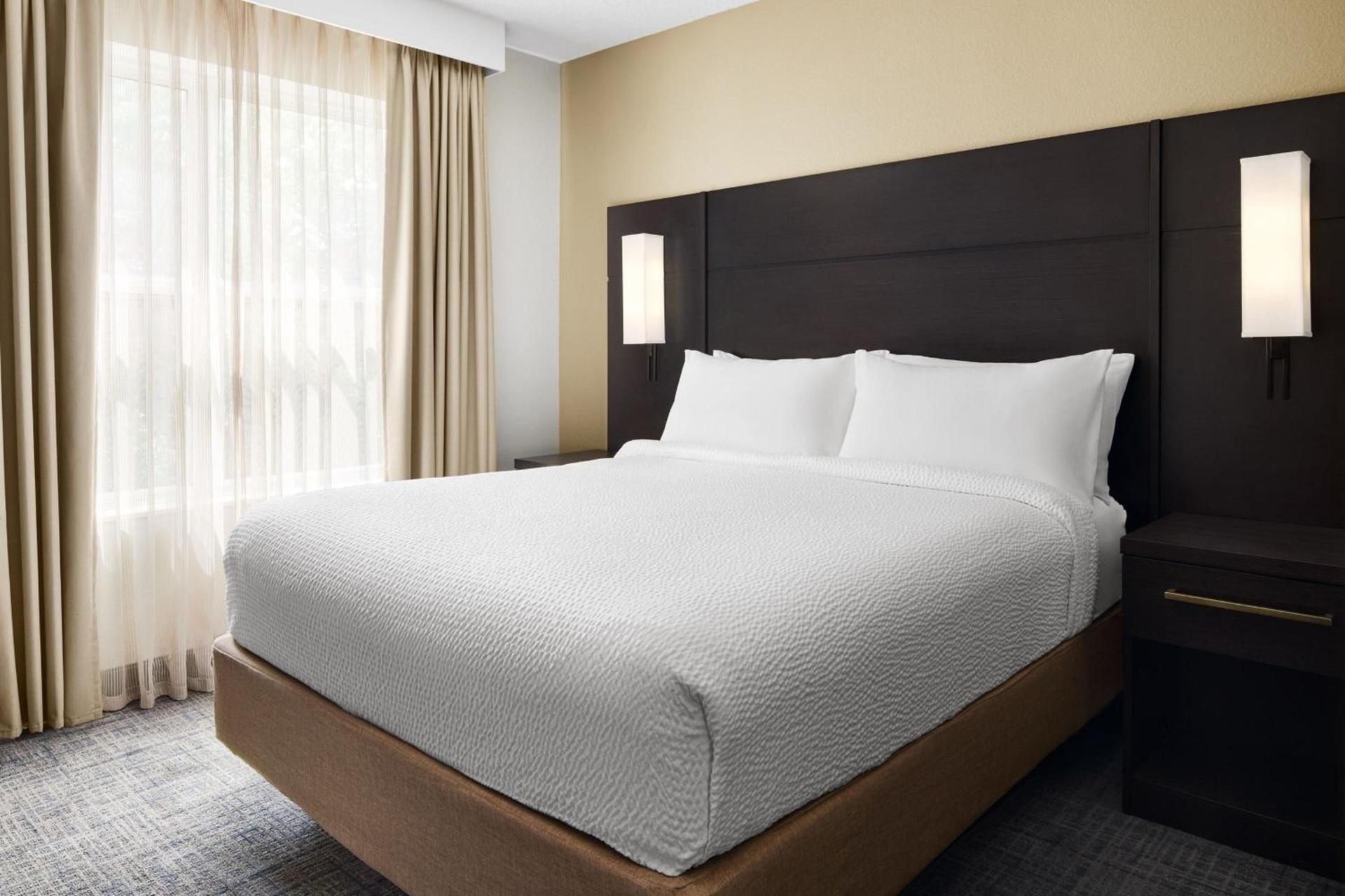 Residence Inn by Marriott Philadelphia Langhorne photo 9