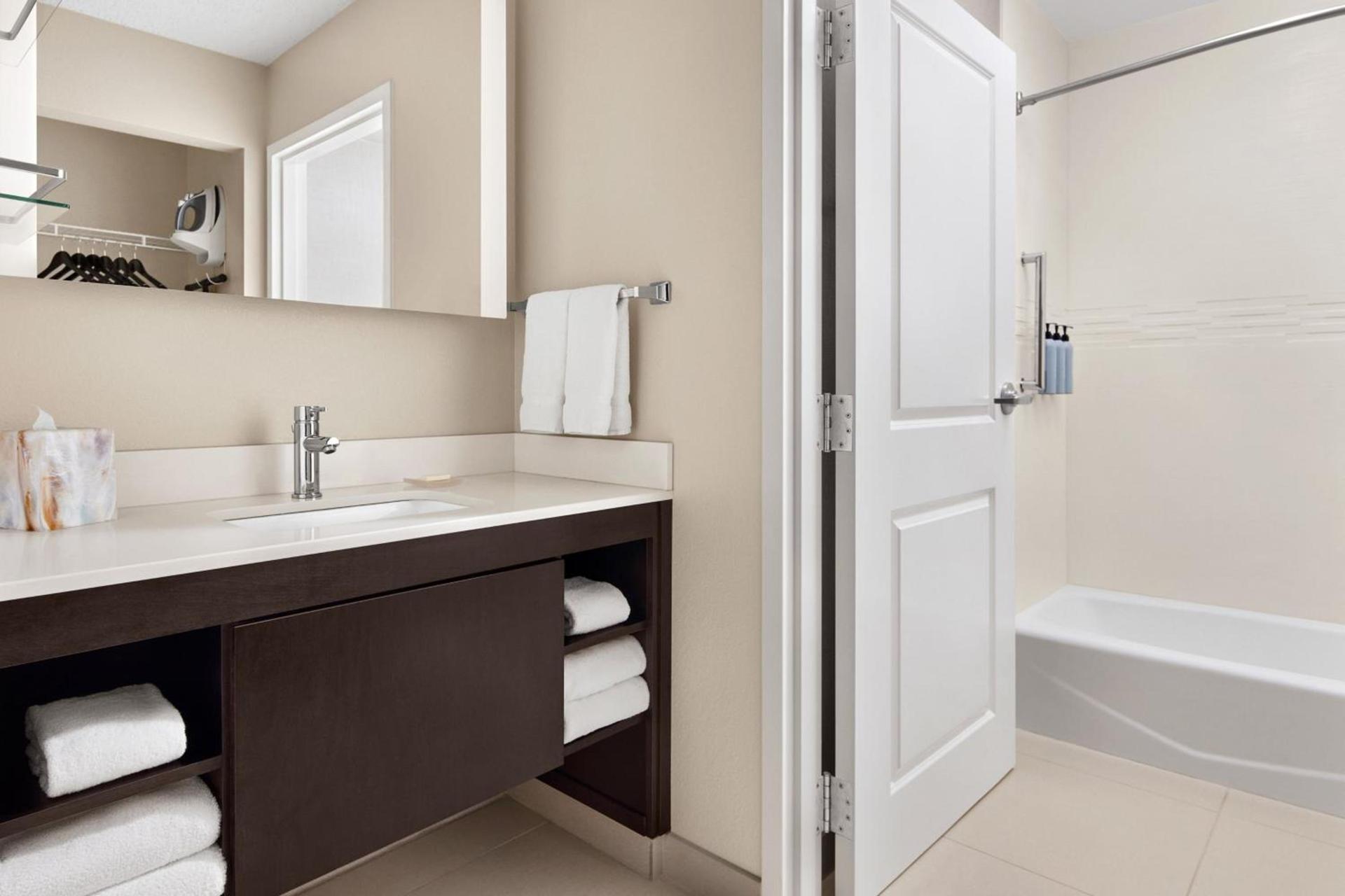Residence Inn by Marriott Philadelphia Langhorne photo 13