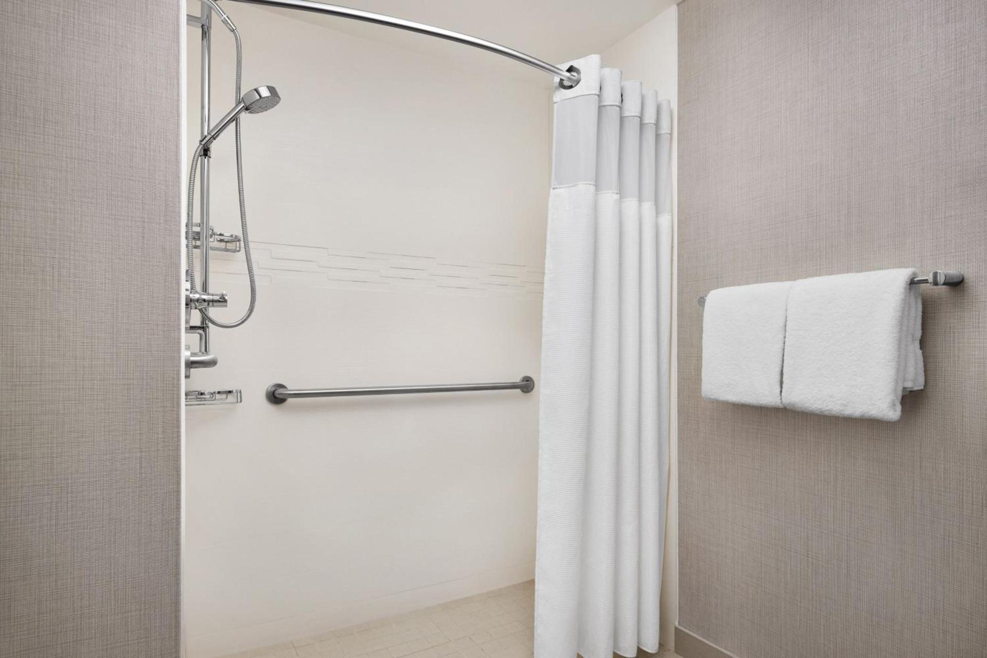 Residence Inn by Marriott Philadelphia Langhorne photo 15