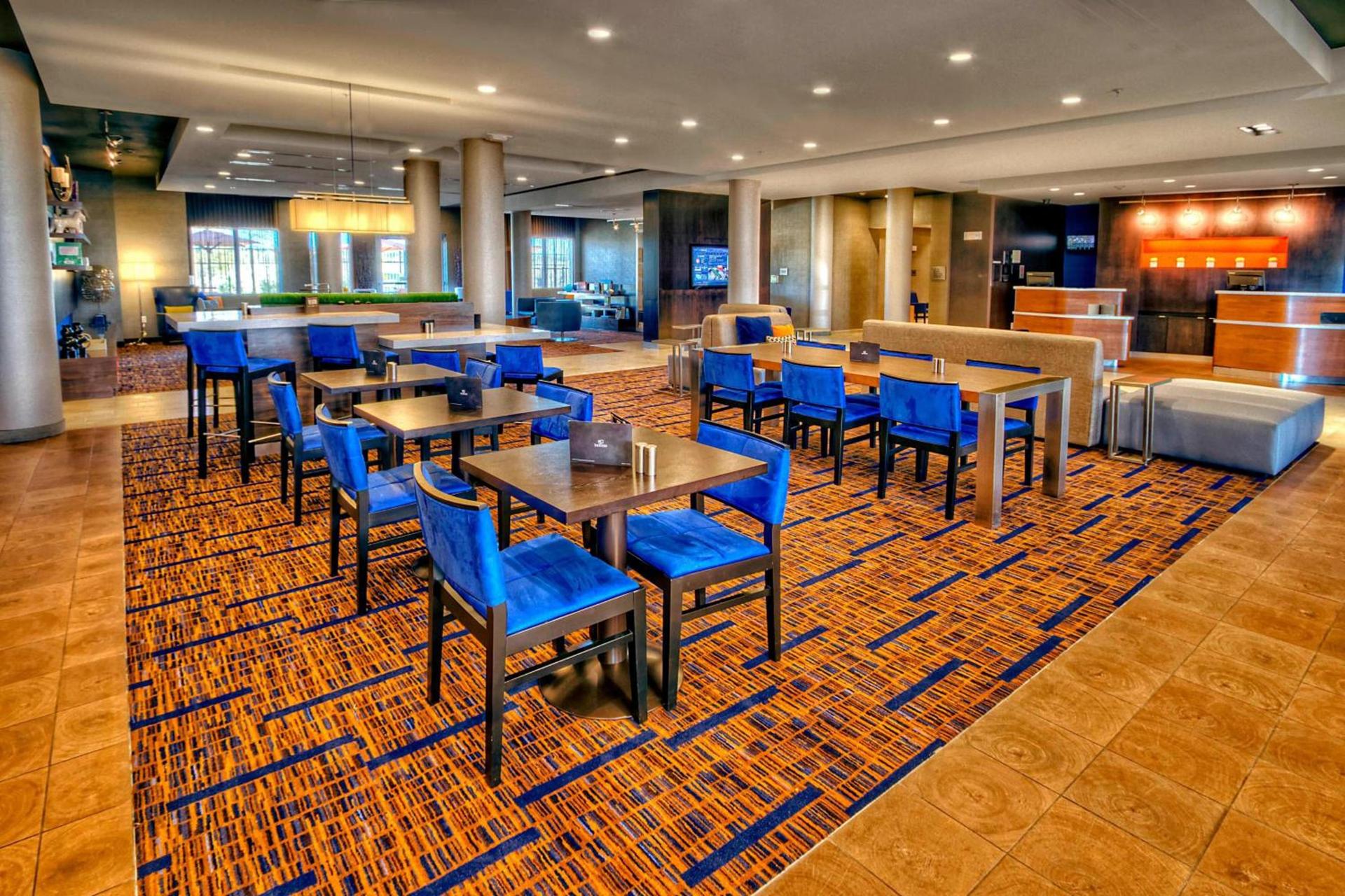 Courtyard by Marriott San Marcos photo 14