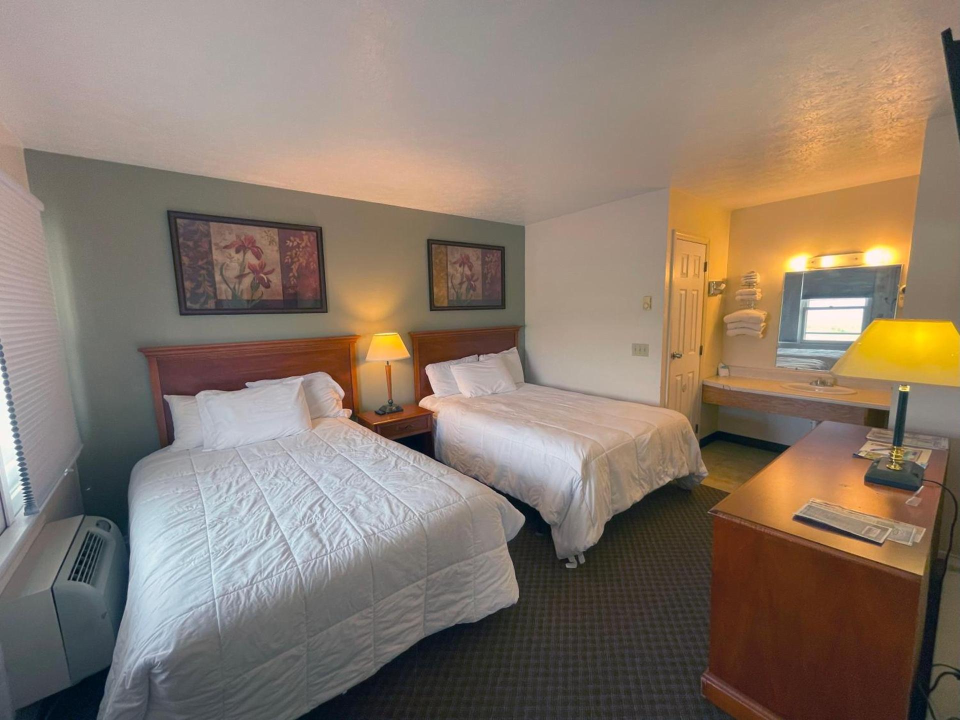 Plantation Motel photo 52