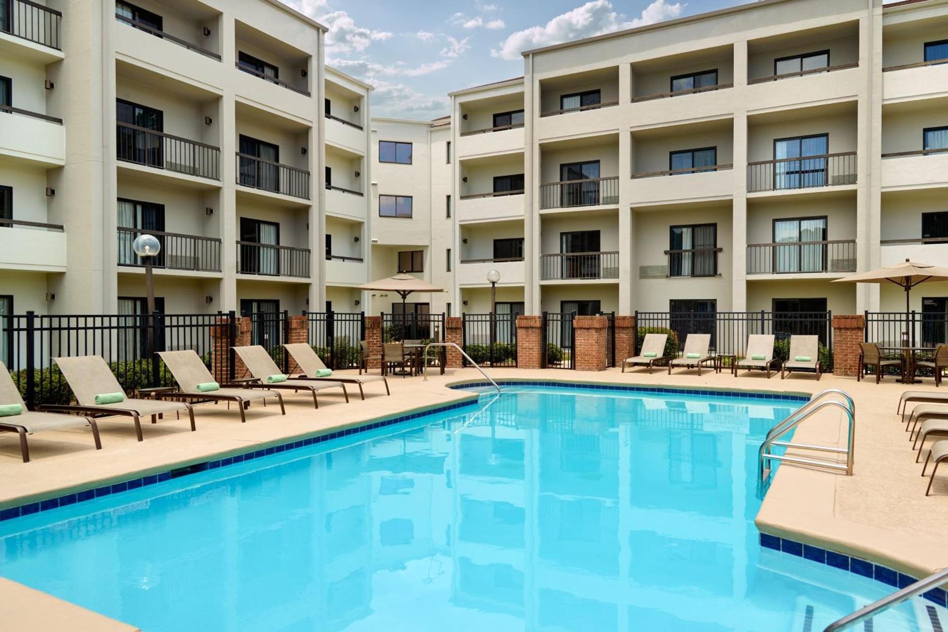 Courtyard by Marriott Atlanta Executive Park/Emory photo 27