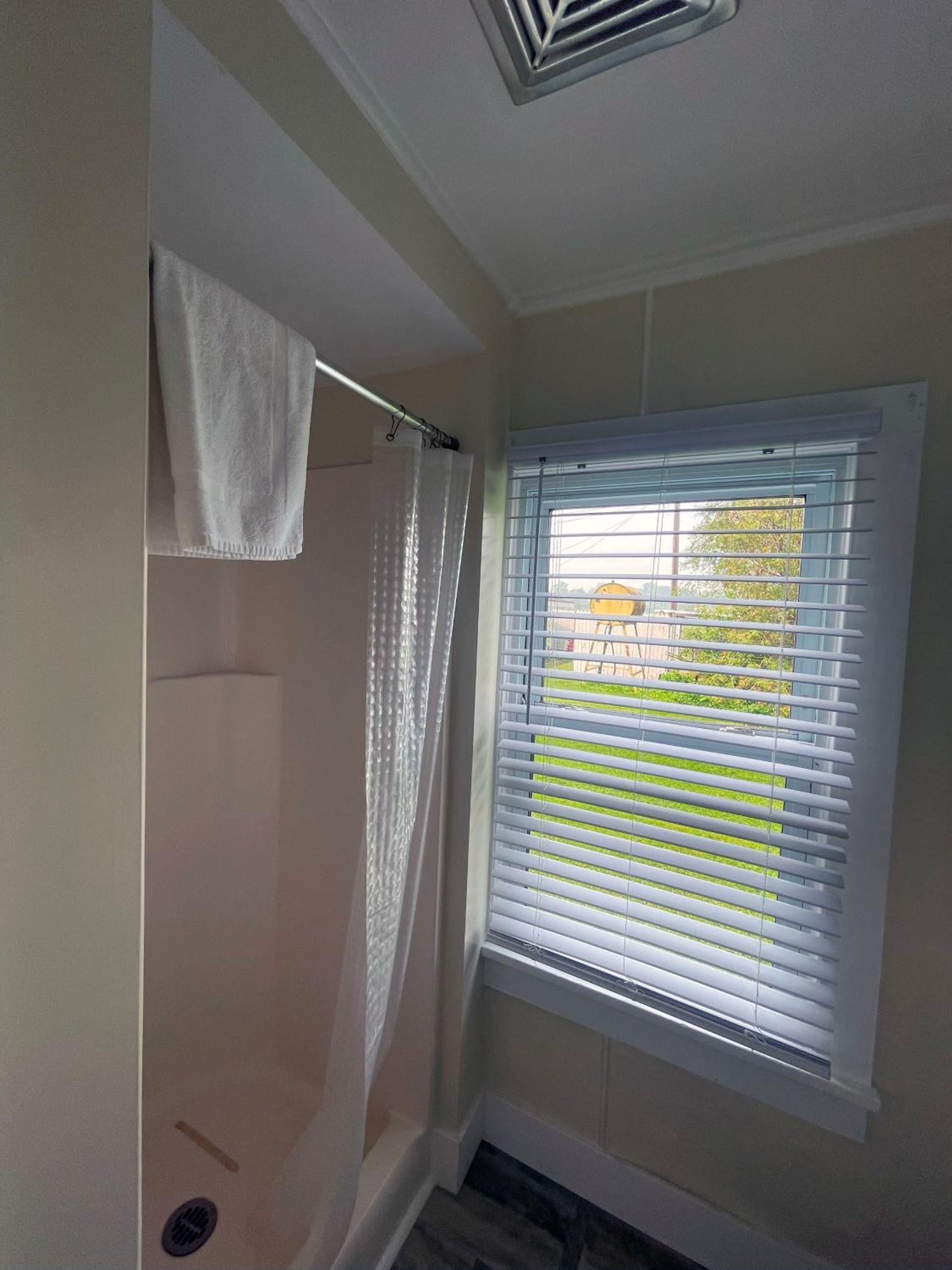 Plantation Motel photo 70