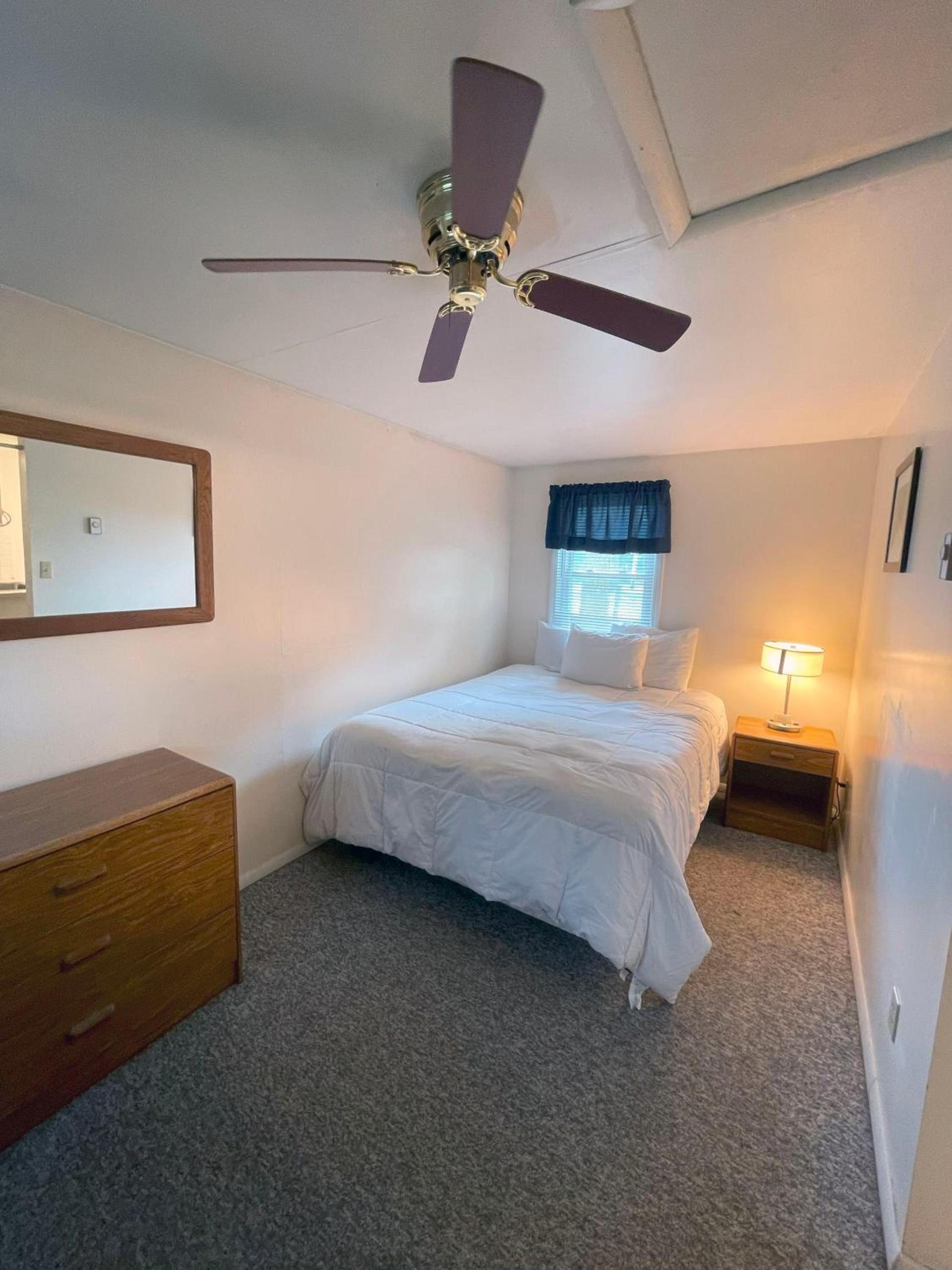 Plantation Motel photo 81