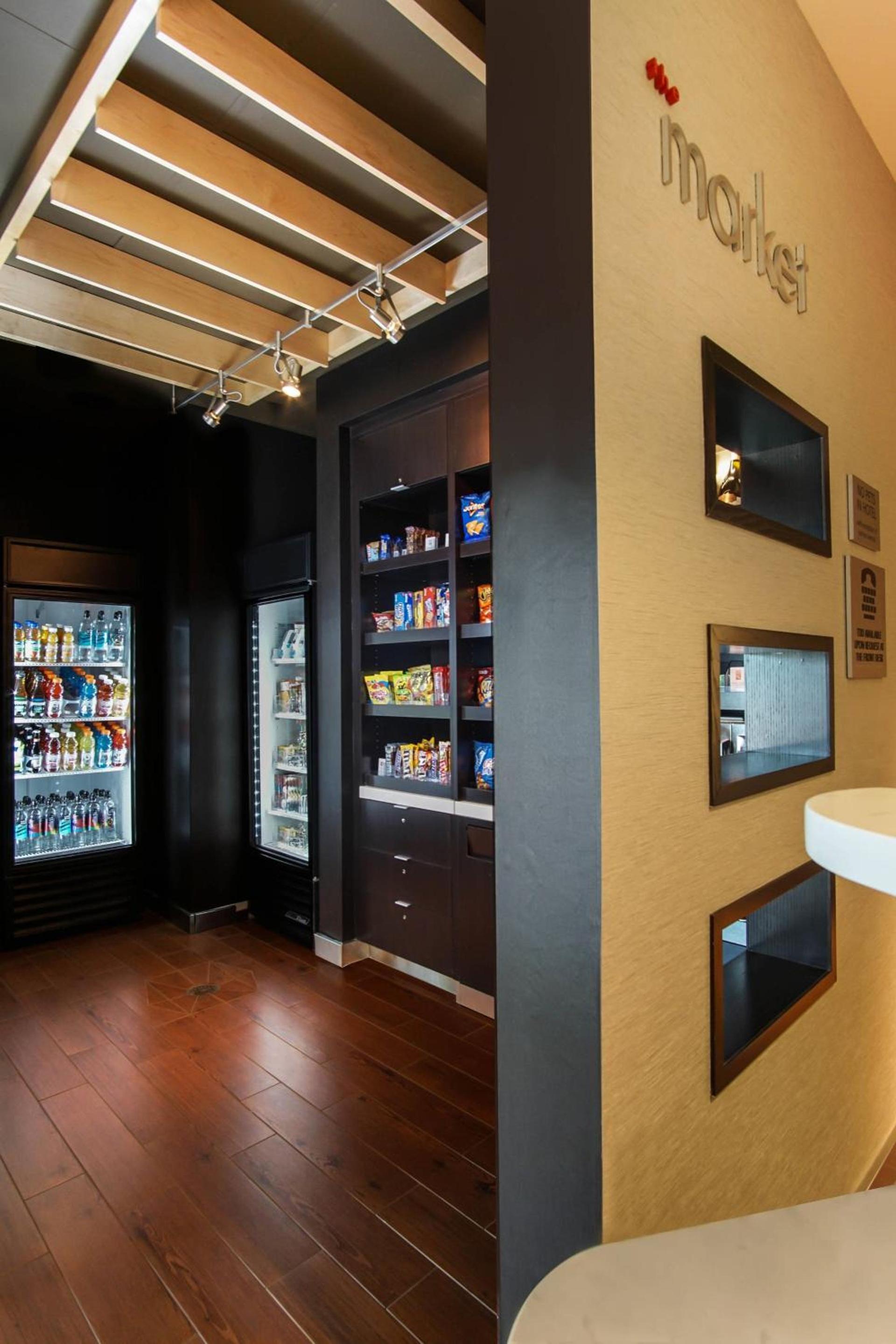 Courtyard by Marriott Lenox Berkshires photo 17