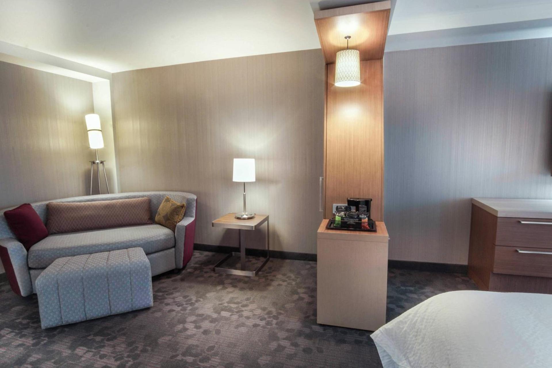 Courtyard by Marriott Lenox Berkshires photo 14