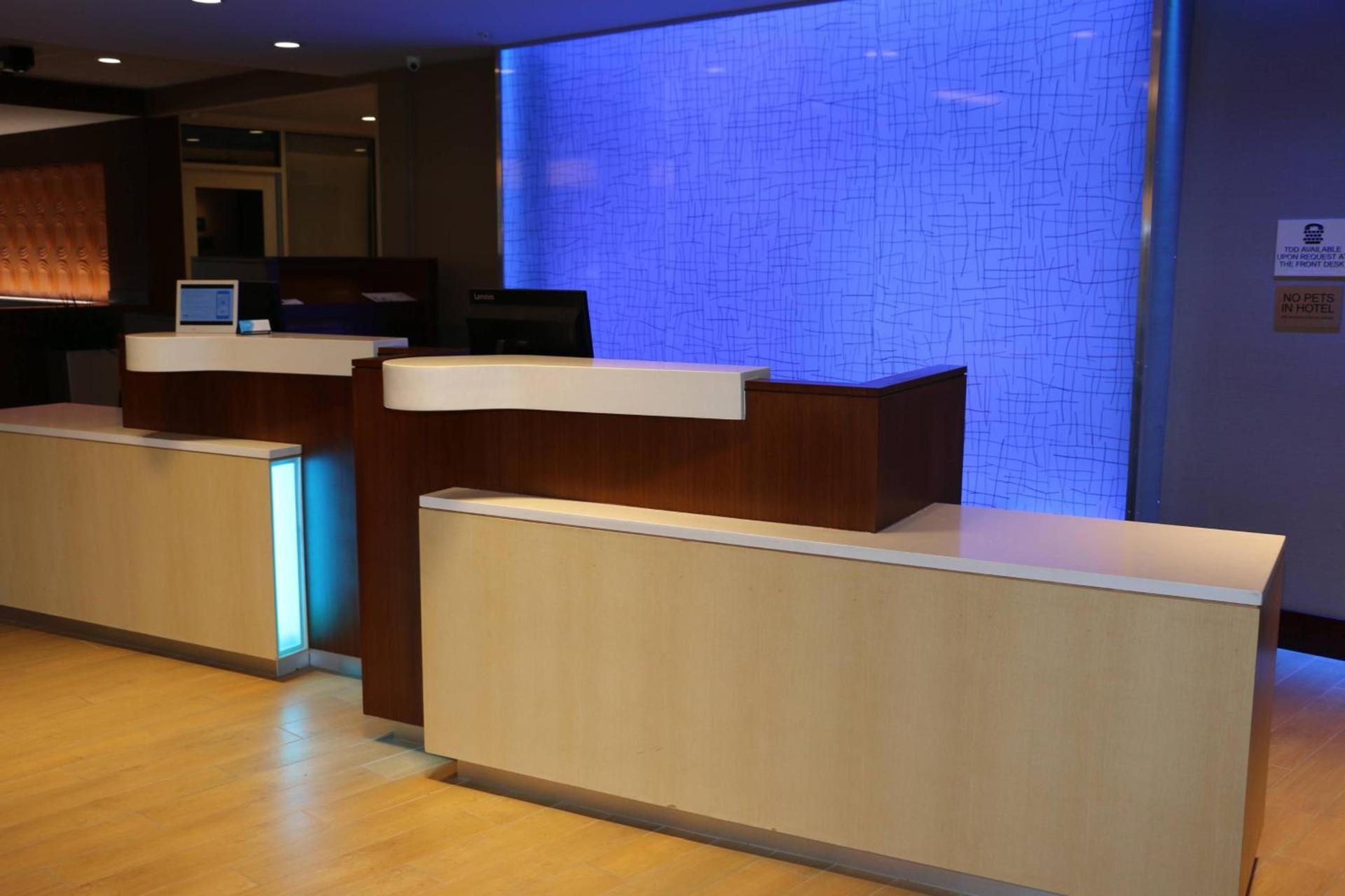 Fairfield Inn & Suites by Marriott Bowling Green photo 2