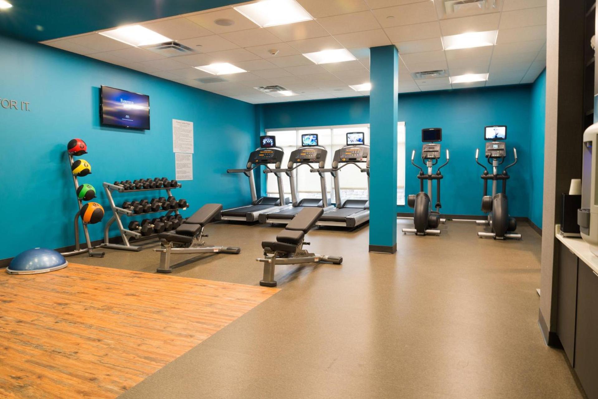 Fairfield Inn & Suites by Marriott Dickson photo 18