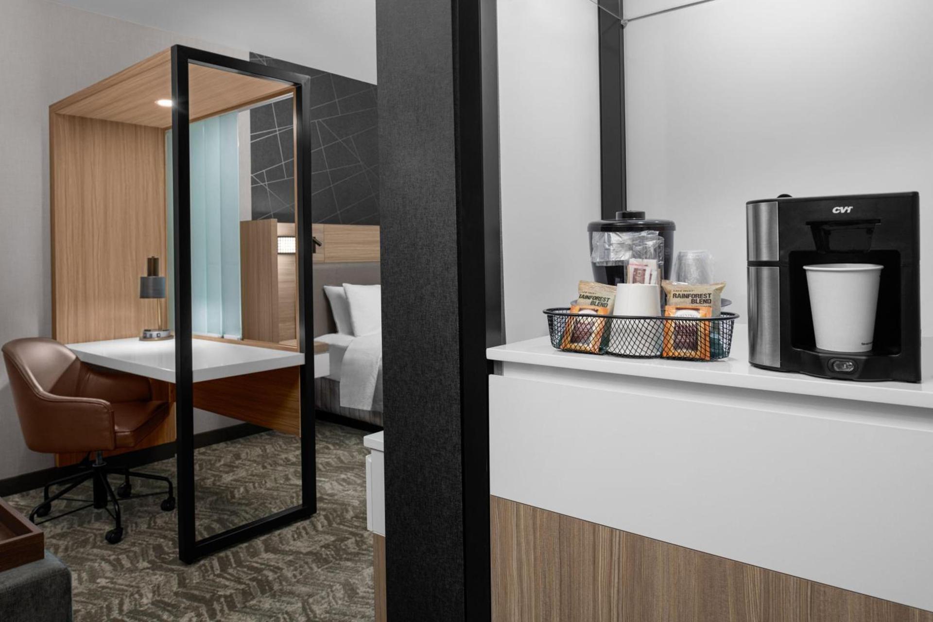 SpringHill Suites by Marriott Riverside Redlands photo 9