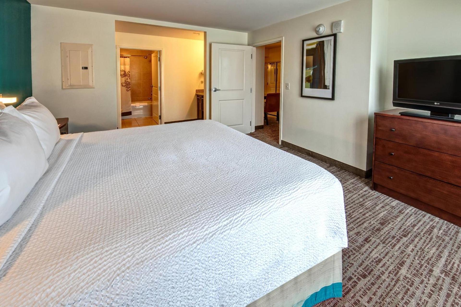 Residence Inn Norfolk Downtown photo 11