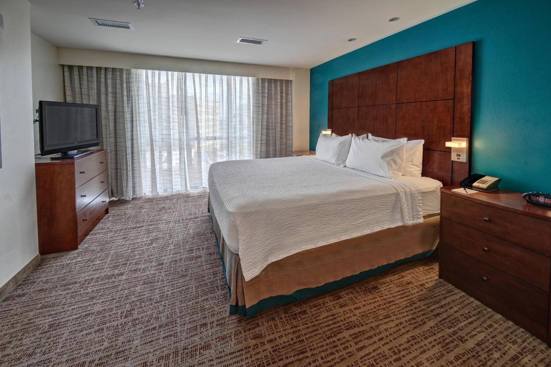 Residence Inn Norfolk Downtown photo 10