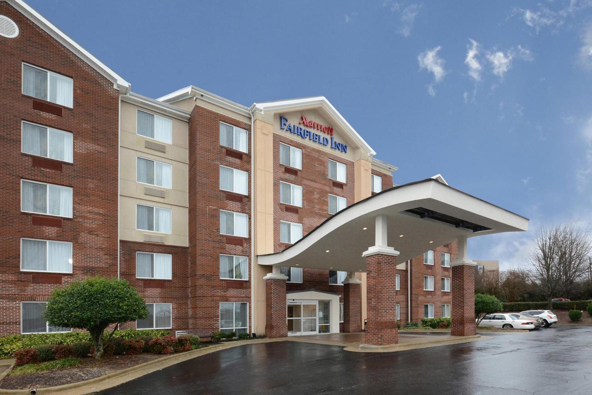 Fairfield Inn Greensboro Airport photo 2