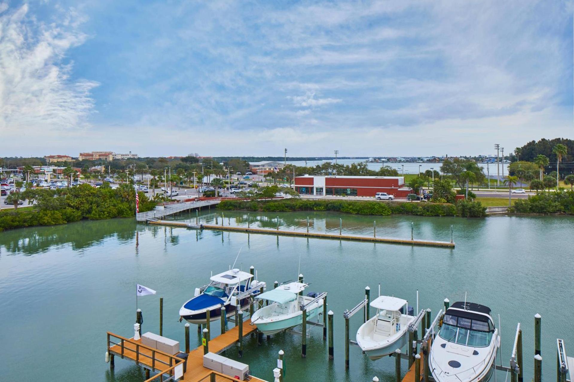Courtyard by Marriott St. Petersburg Clearwater/Madeira Beach photo 42