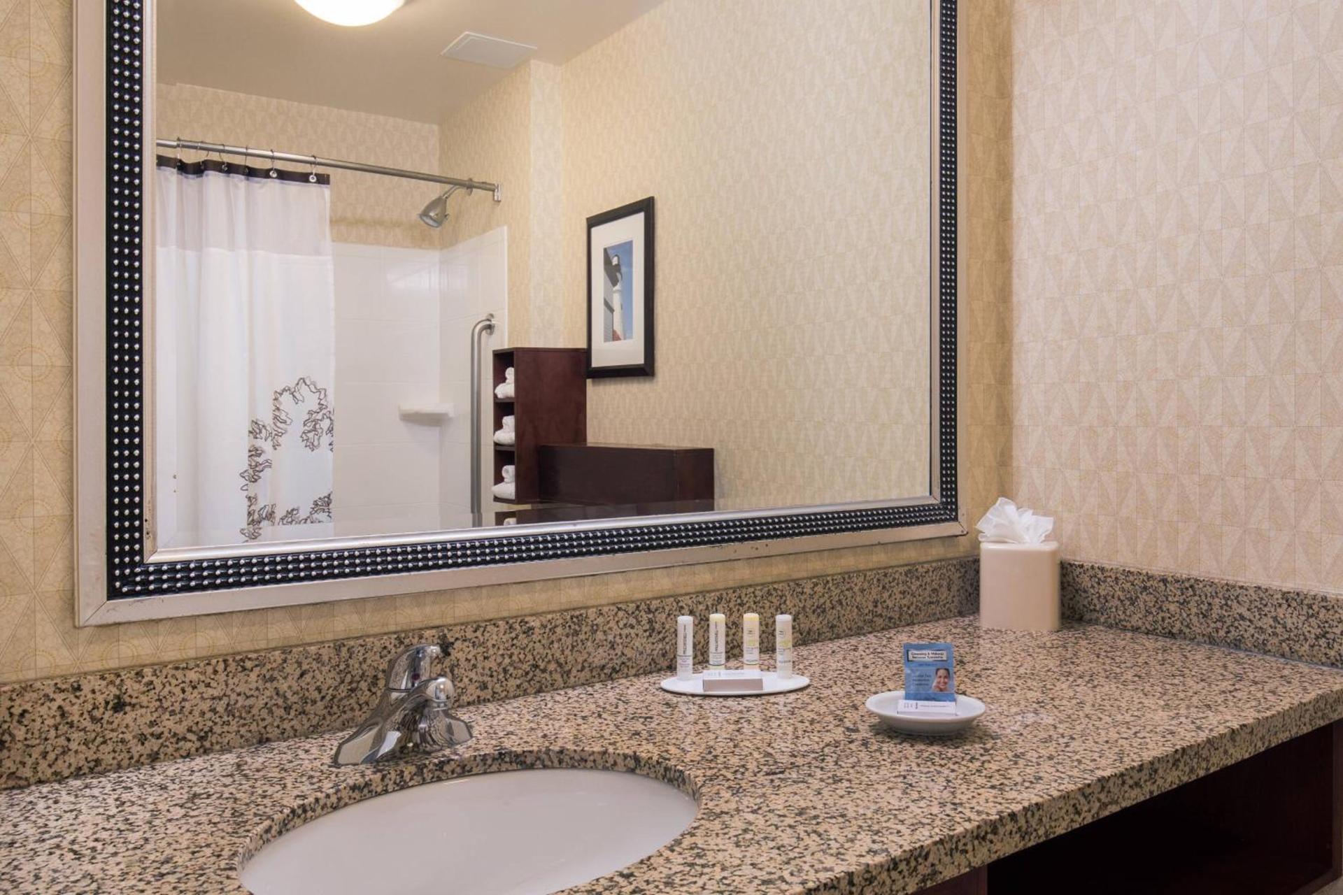 Residence Inn by Marriott Portland Downtown Waterfront photo 24