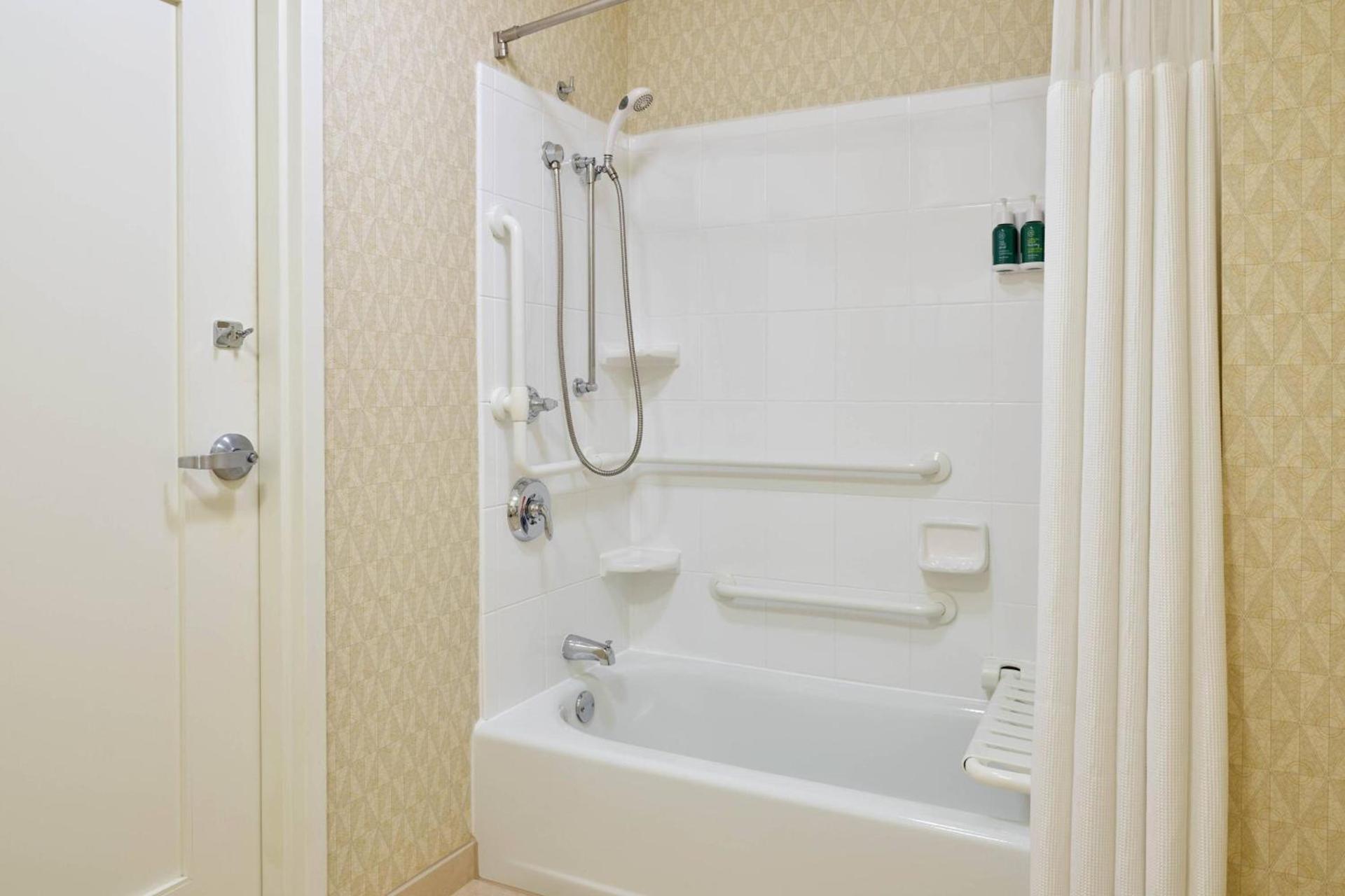 Residence Inn by Marriott Portland Downtown Waterfront photo 26