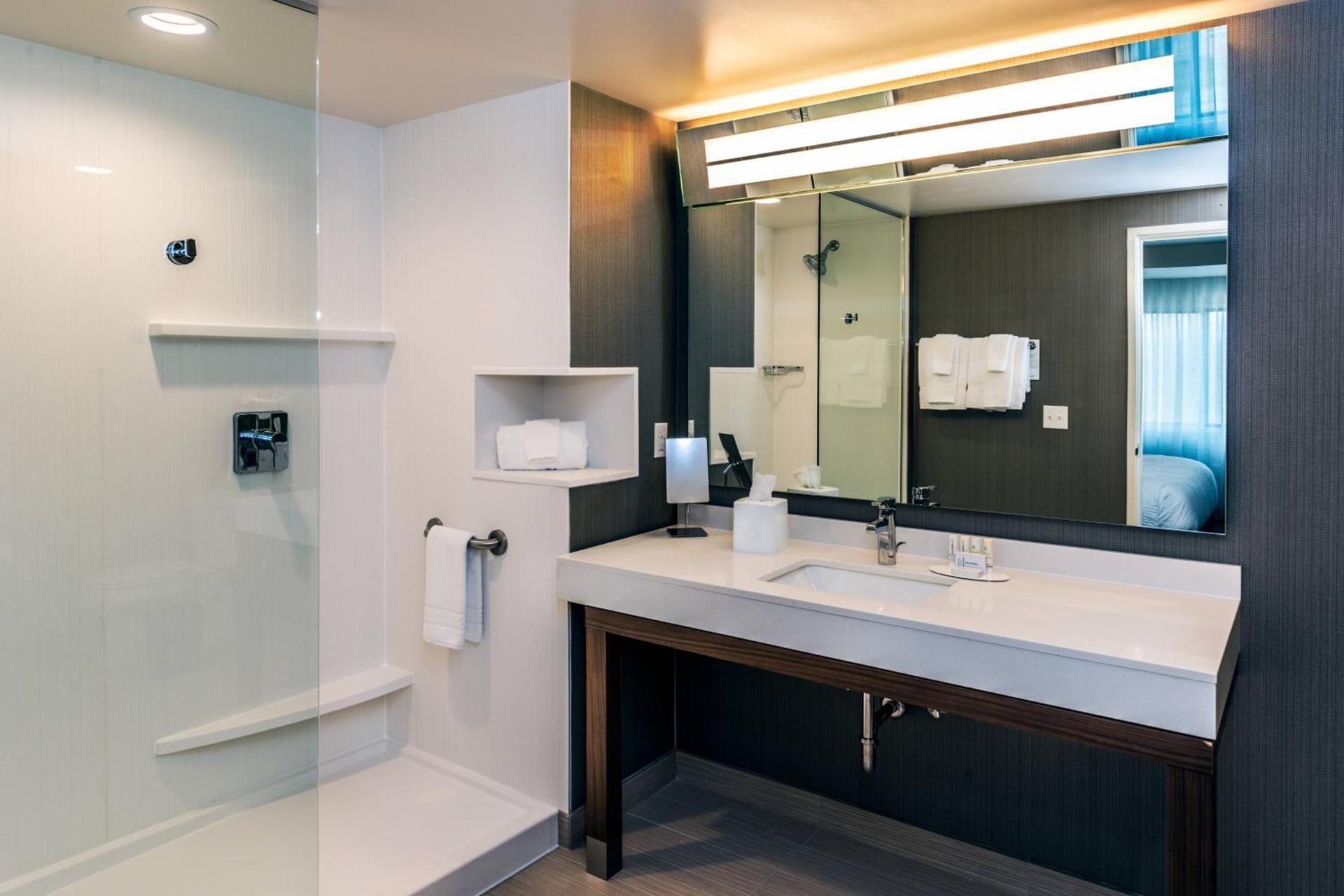 Courtyard by Marriott Somerset photo 11